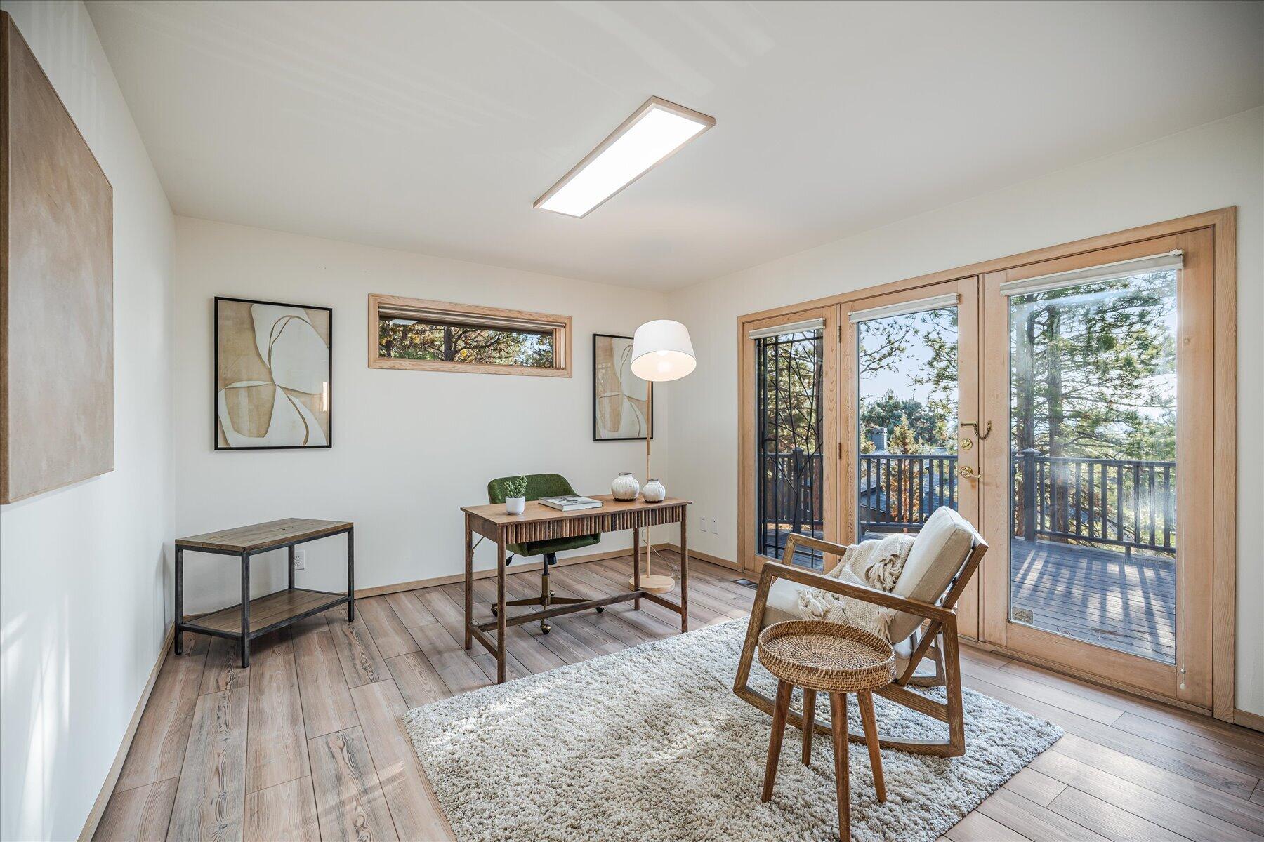 1295 NW City View Drive