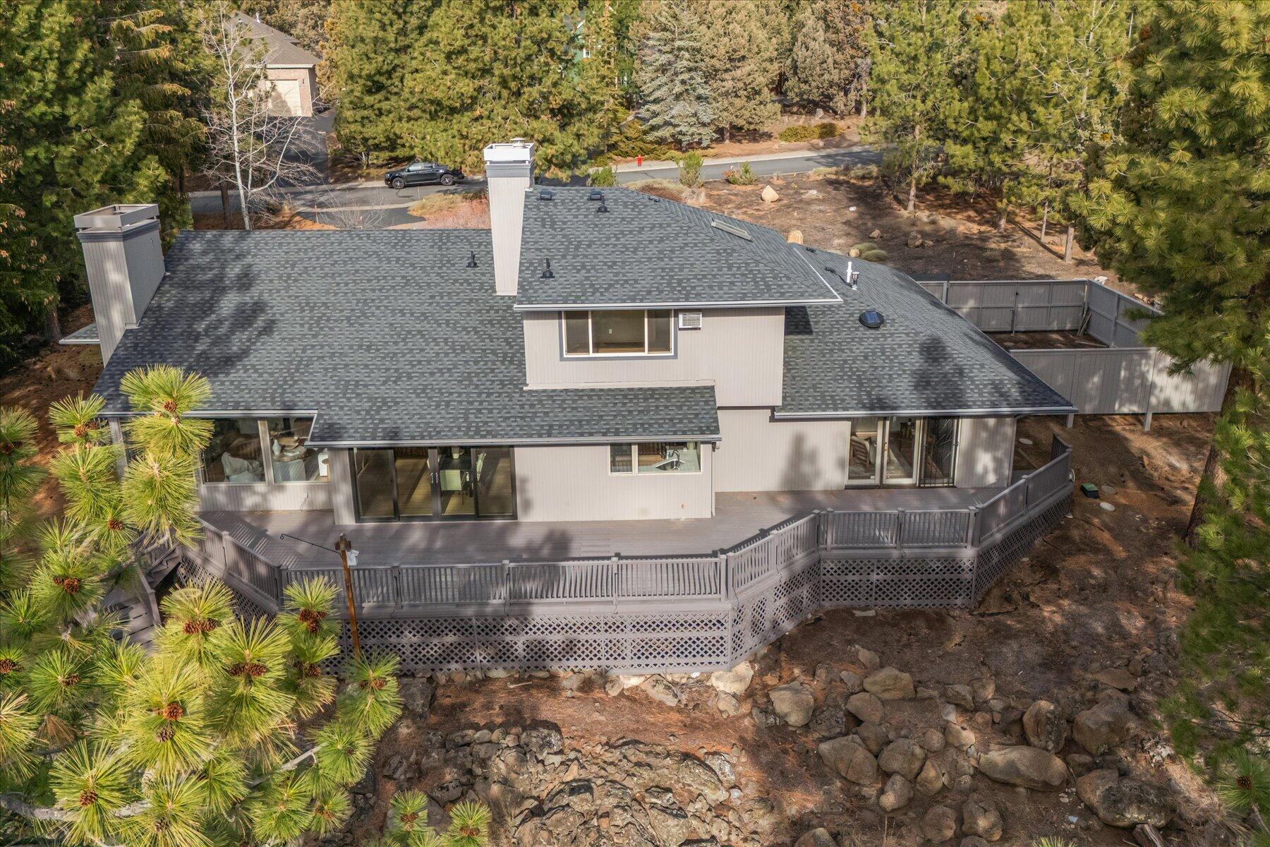 1295 NW City View Drive