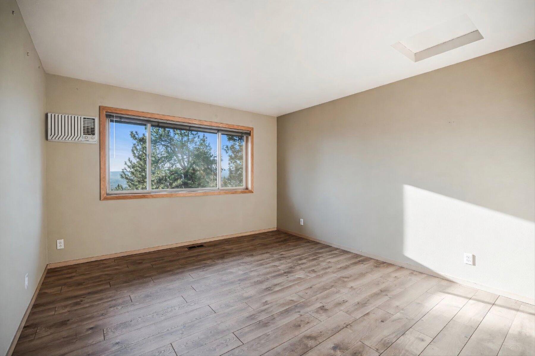 1295 NW City View Drive