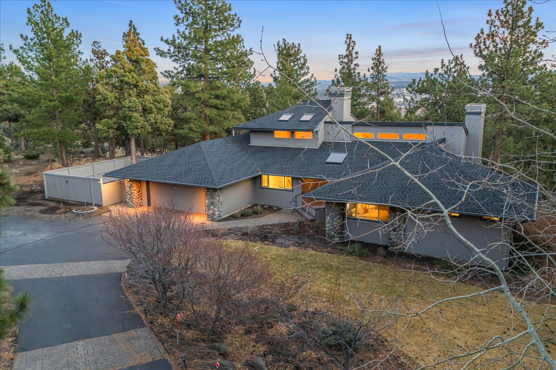 1295 NW City View Drive