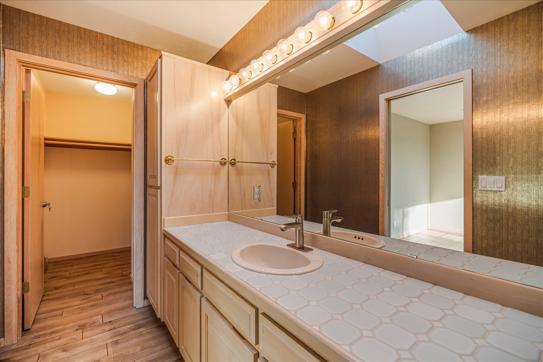 1295 NW City View Drive