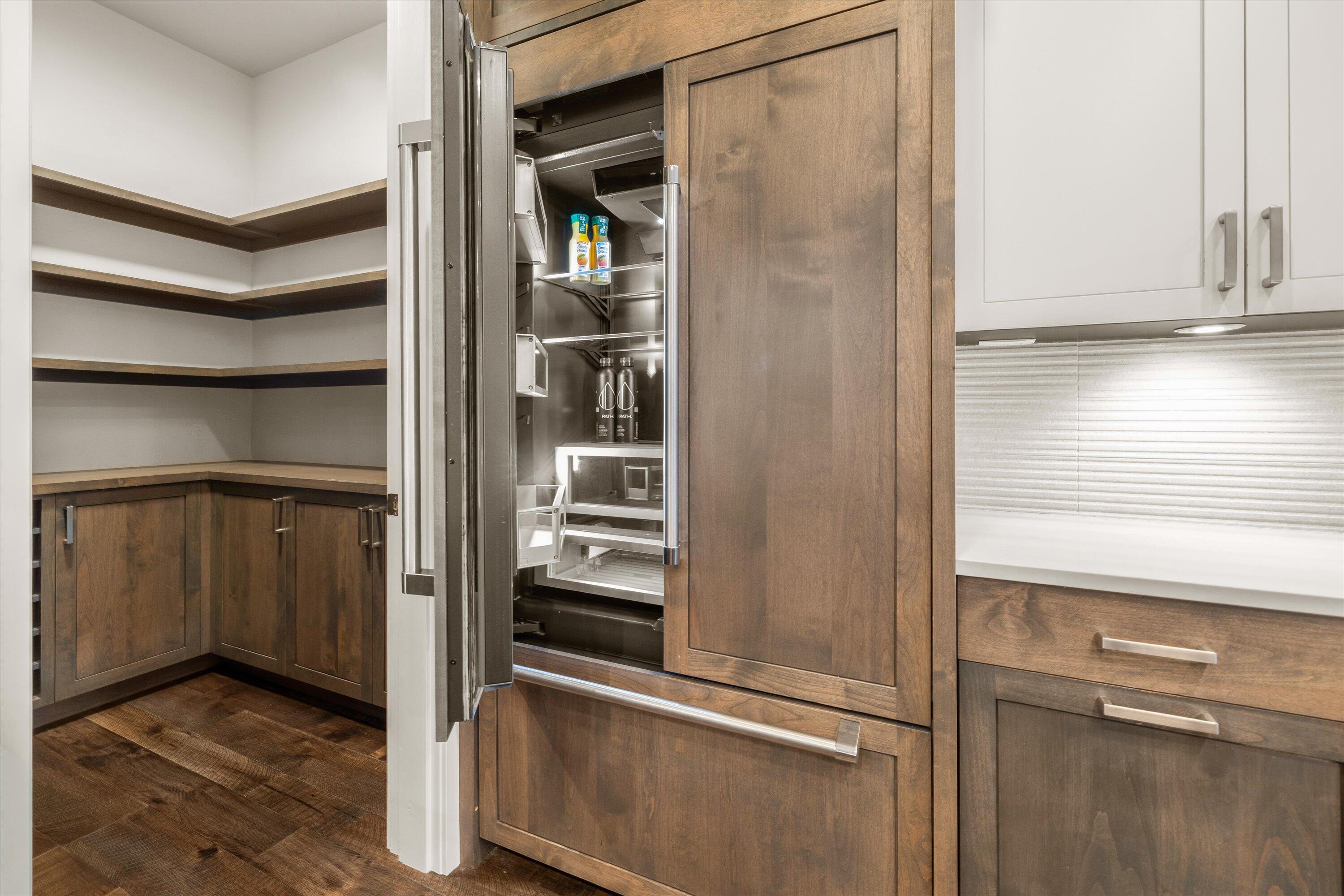 19209 Cartwright Court