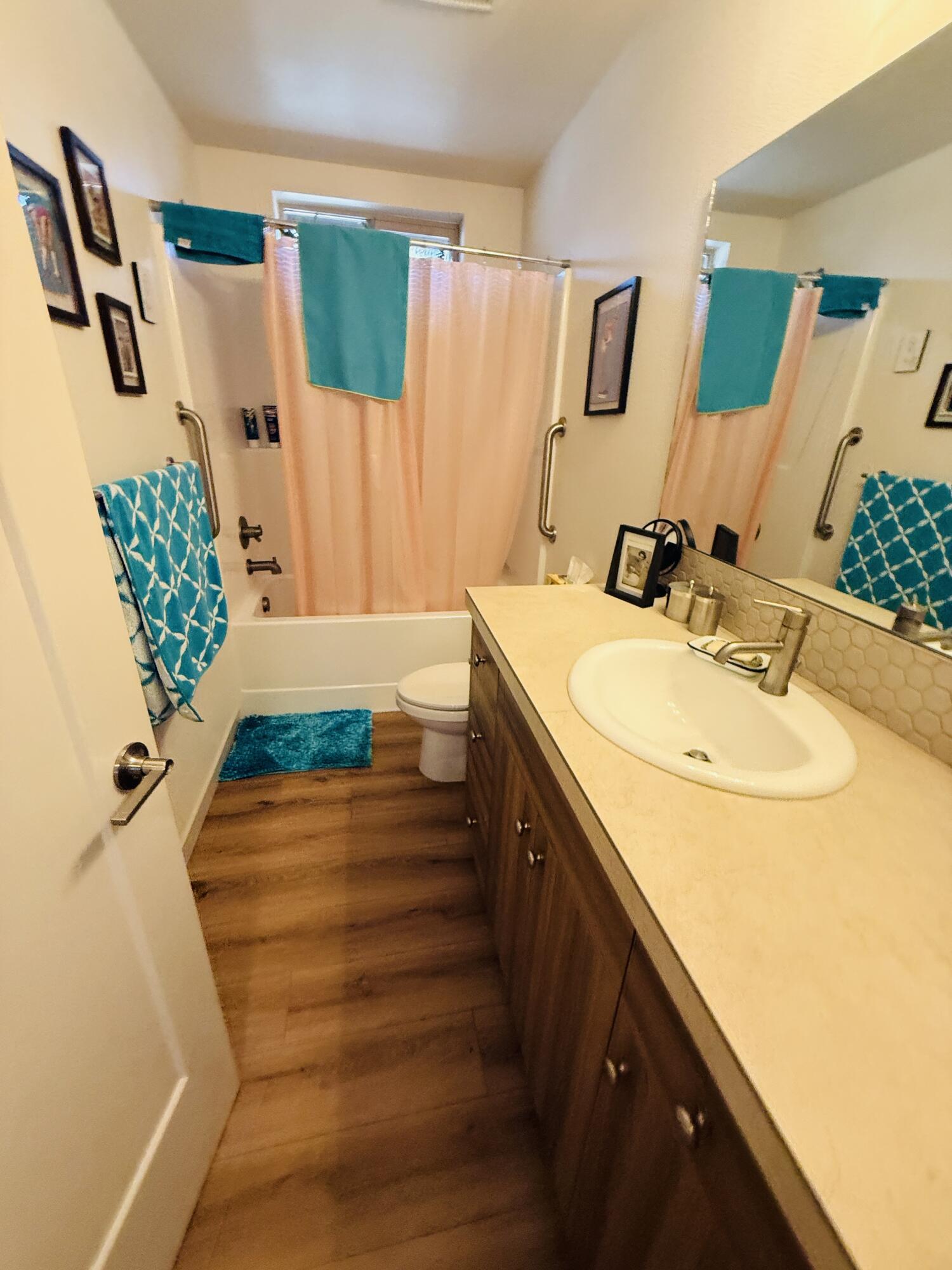 1224 NW Union Street, # 1 & 2
