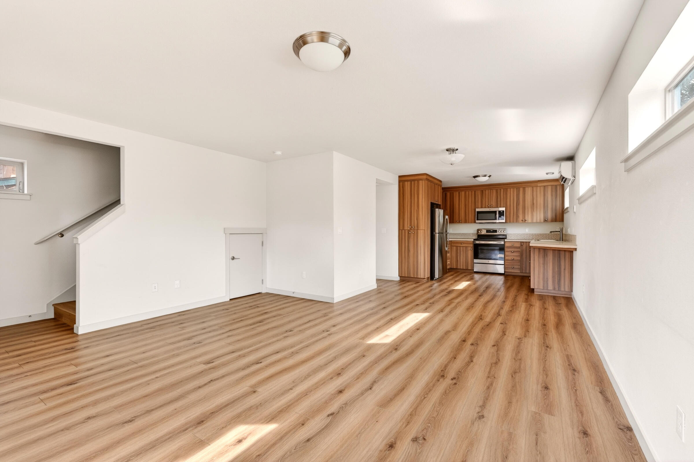 1224 NW Union Street, # 1 & 2
