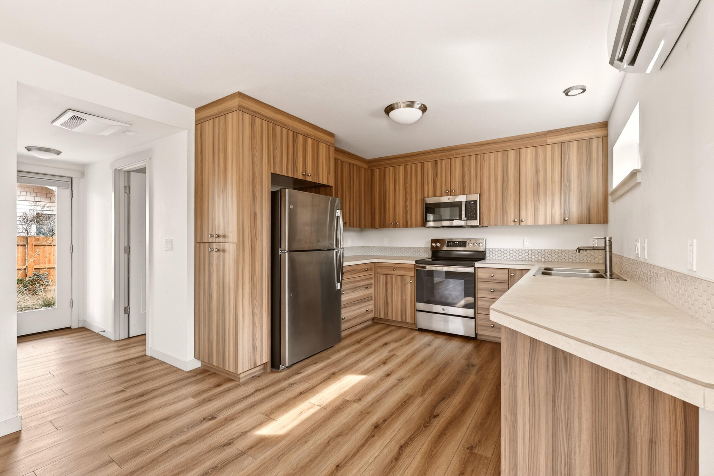 1224 NW Union Street, # 1 & 2
