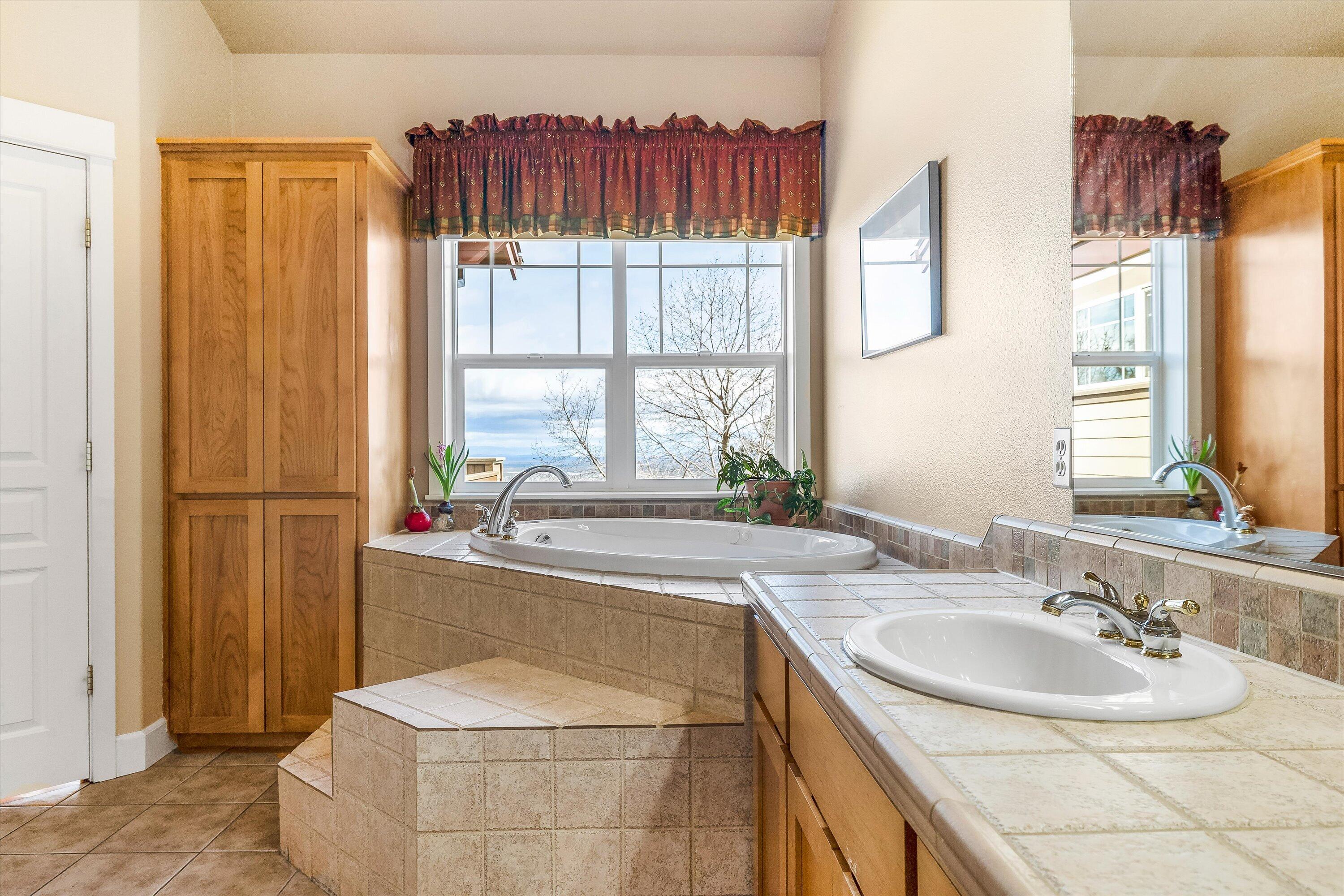 3130 N W Colonial Drive