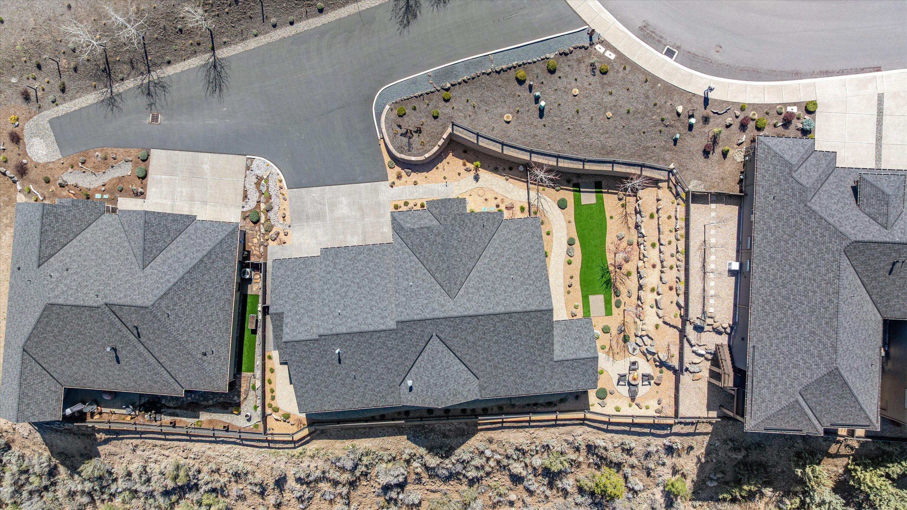 2704 NW Fairway Heights Drive