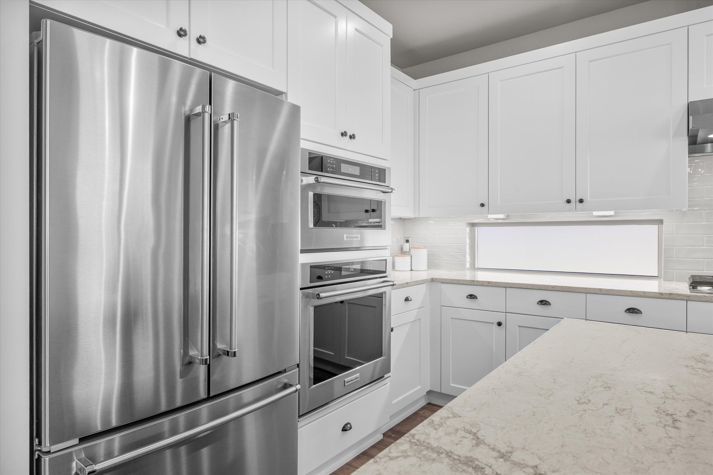 2704 NW Fairway Heights Drive