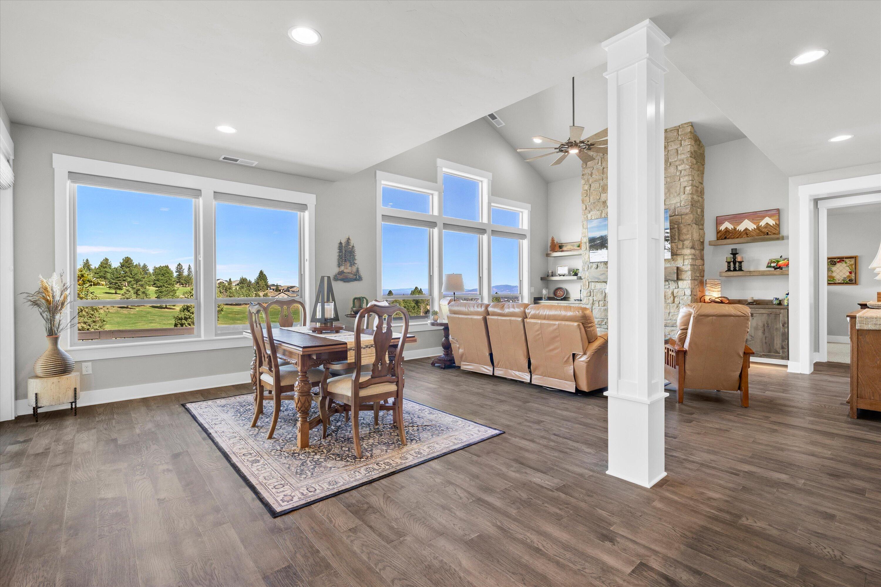 2704 NW Fairway Heights Drive