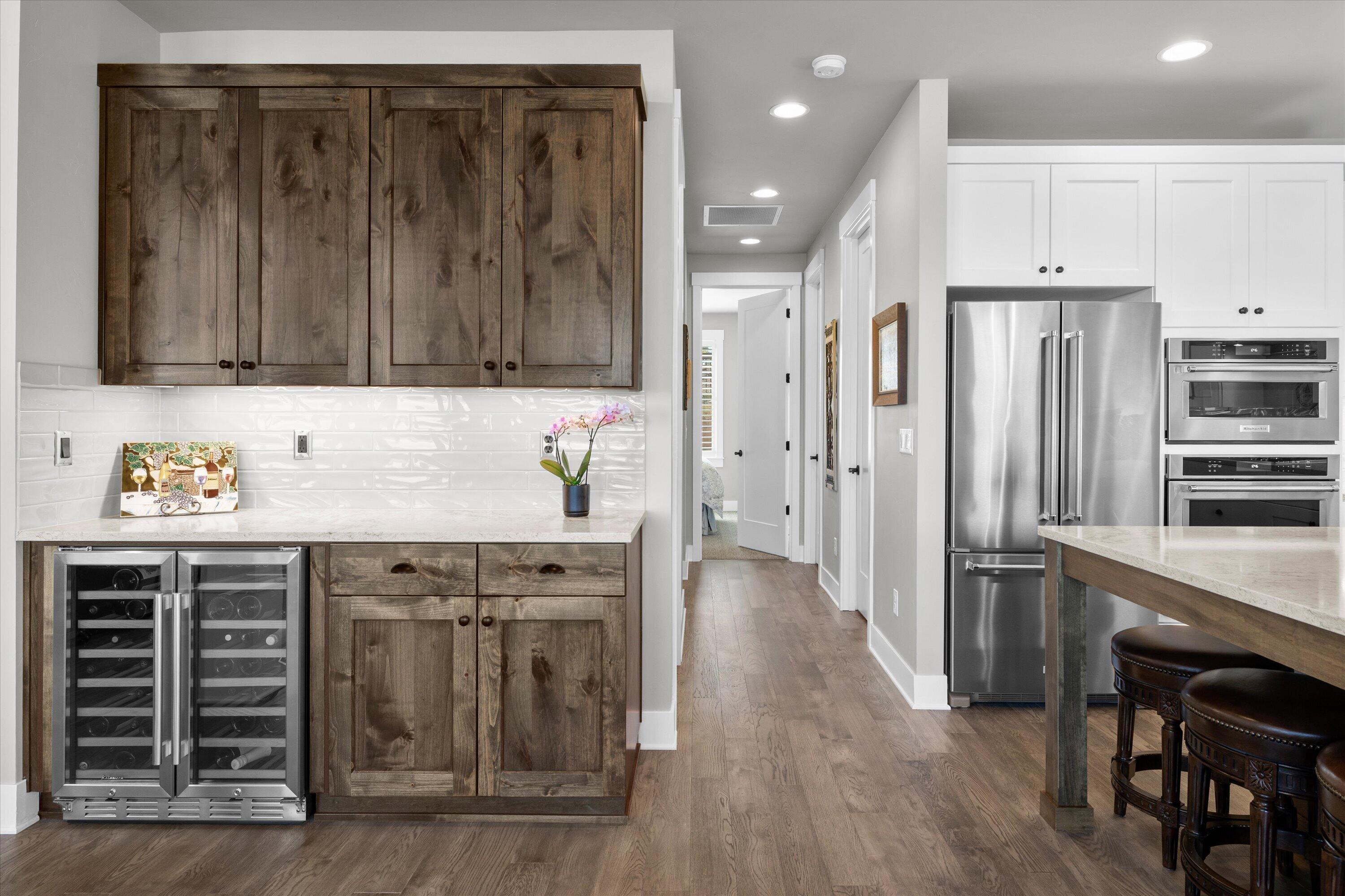 2704 NW Fairway Heights Drive