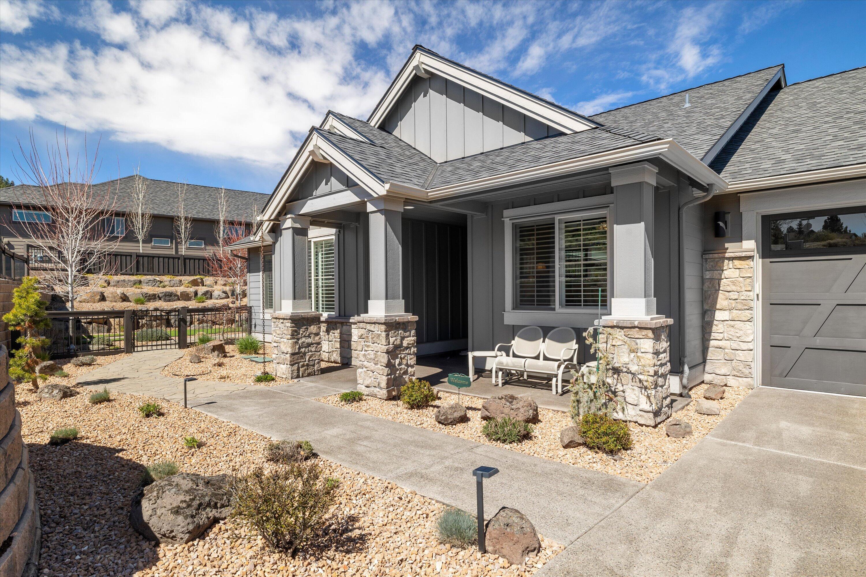 2704 NW Fairway Heights Drive