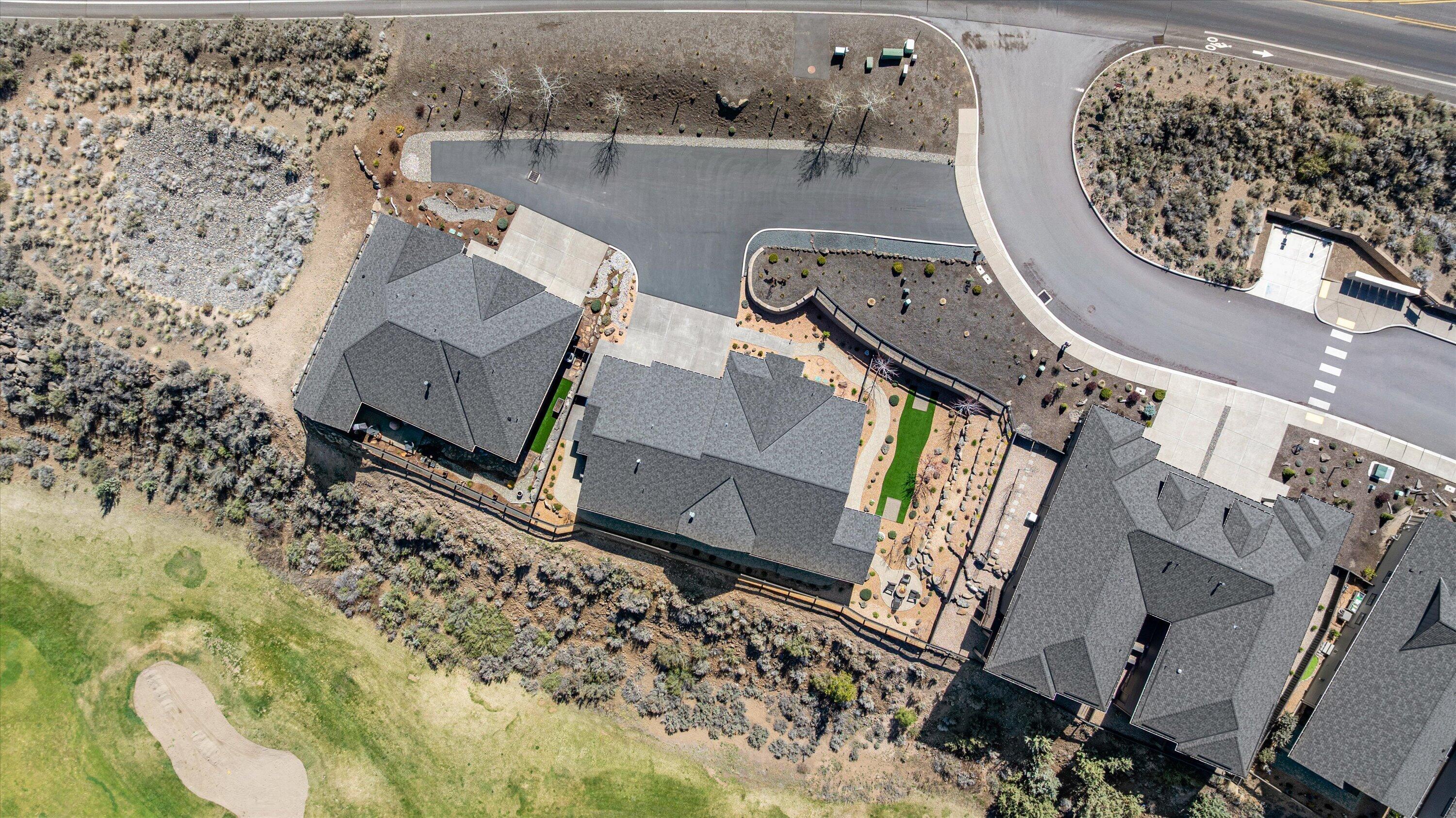 2704 NW Fairway Heights Drive