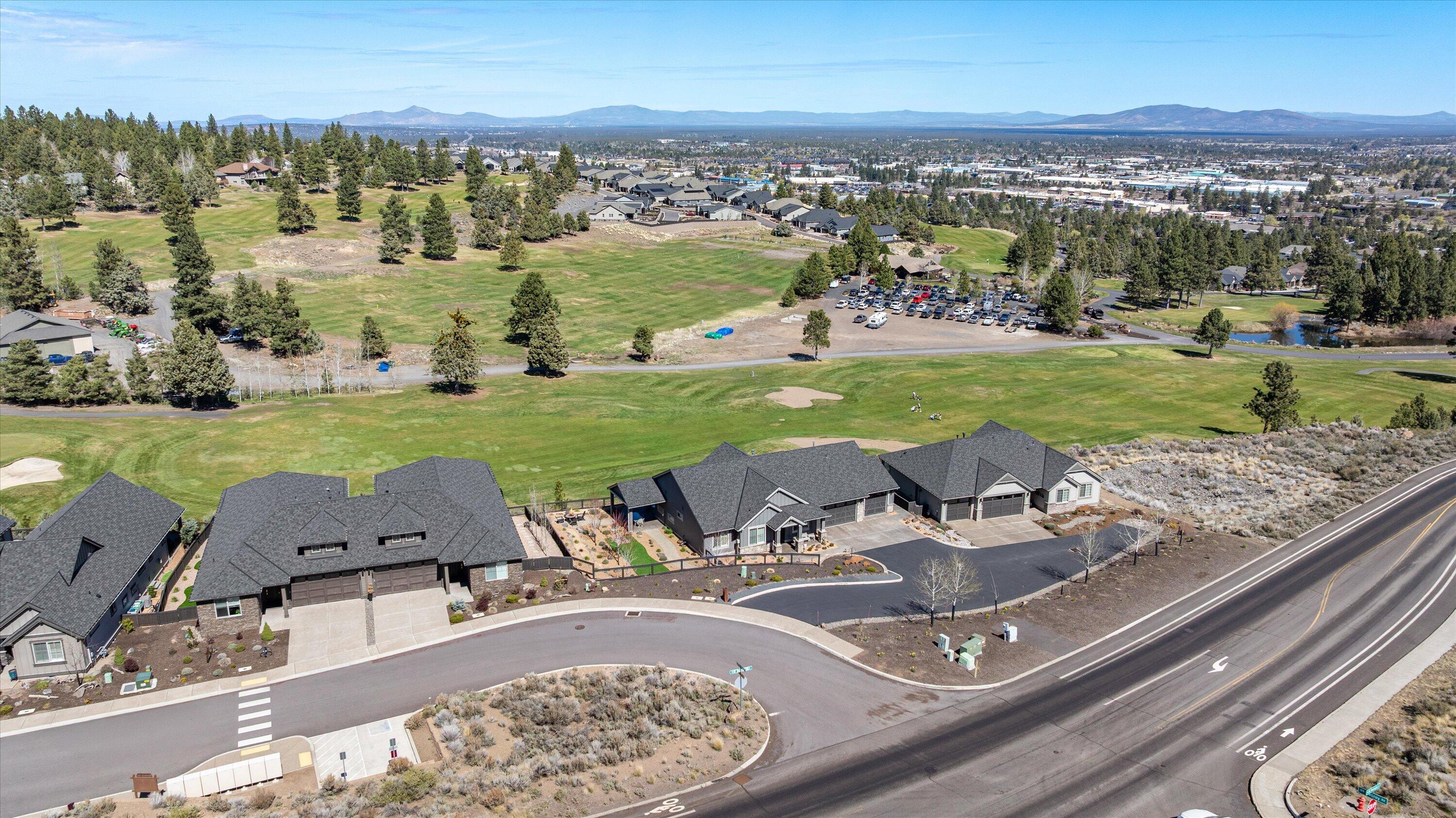 2704 NW Fairway Heights Drive