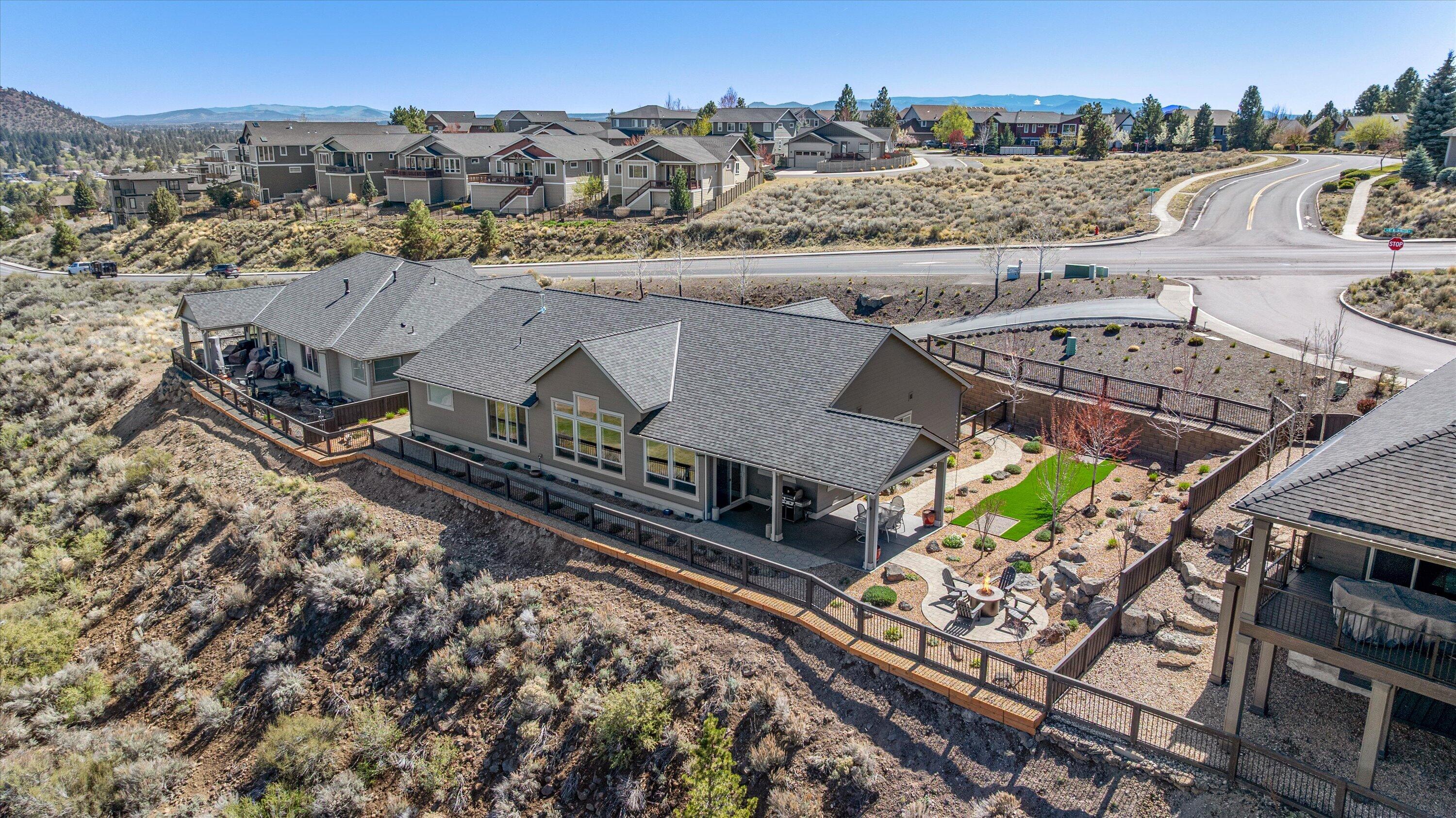 2704 NW Fairway Heights Drive