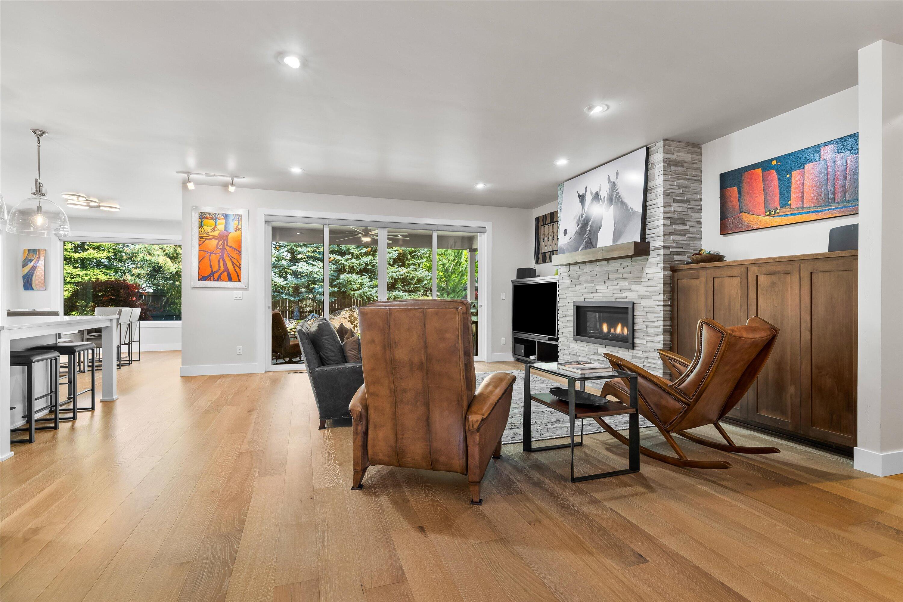 60886 SW Headwaters Loop
