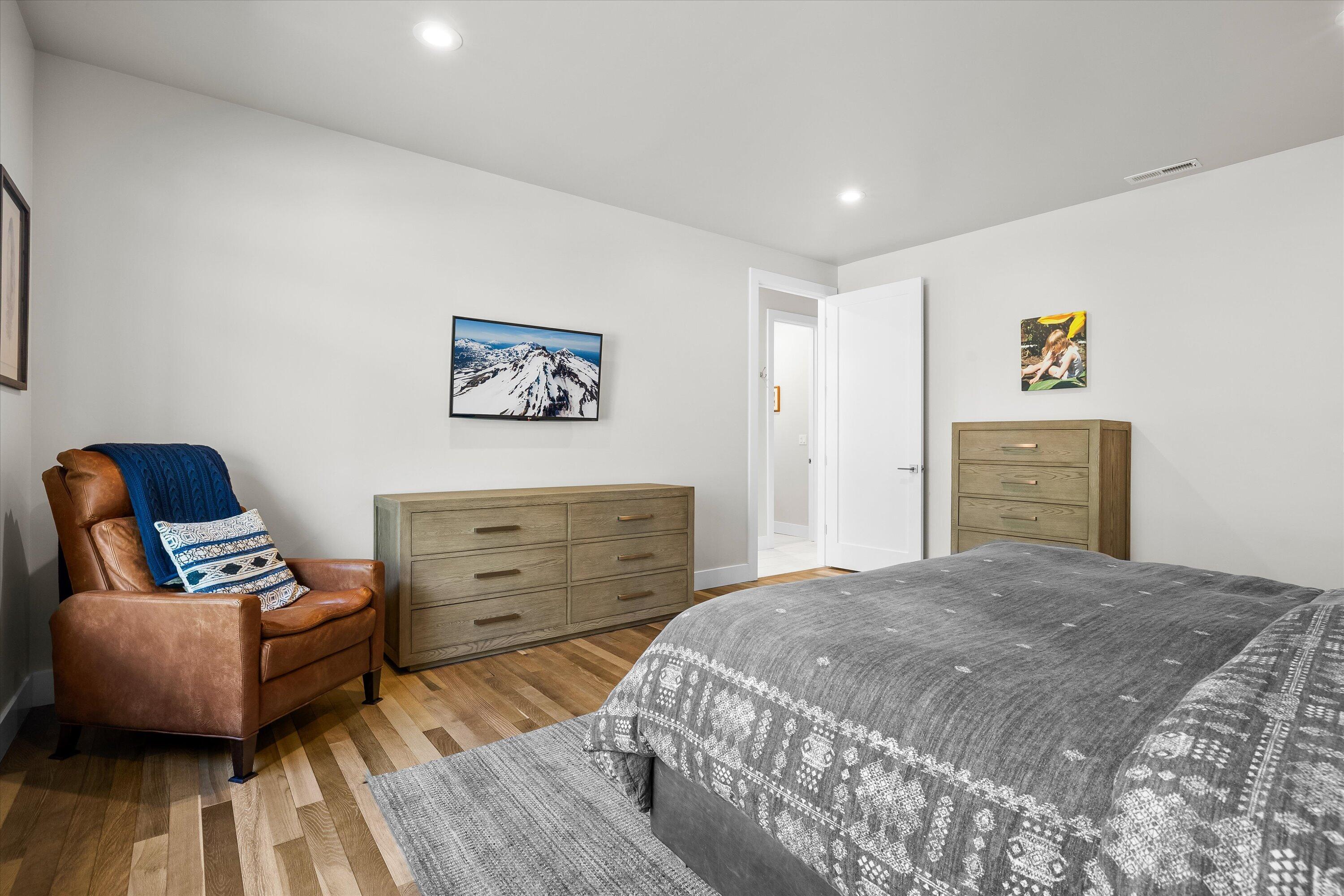 60886 SW Headwaters Loop