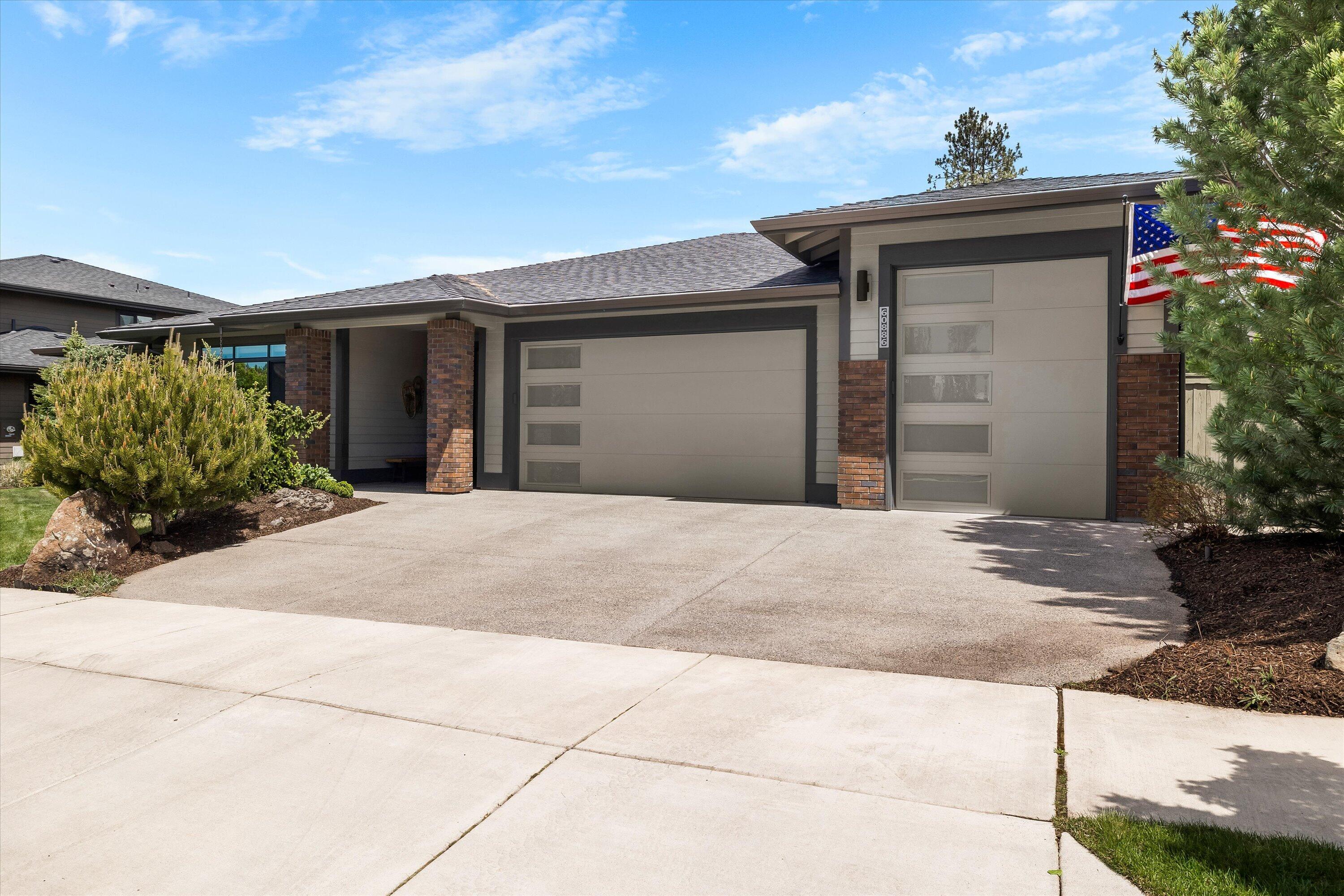 60886 SW Headwaters Loop