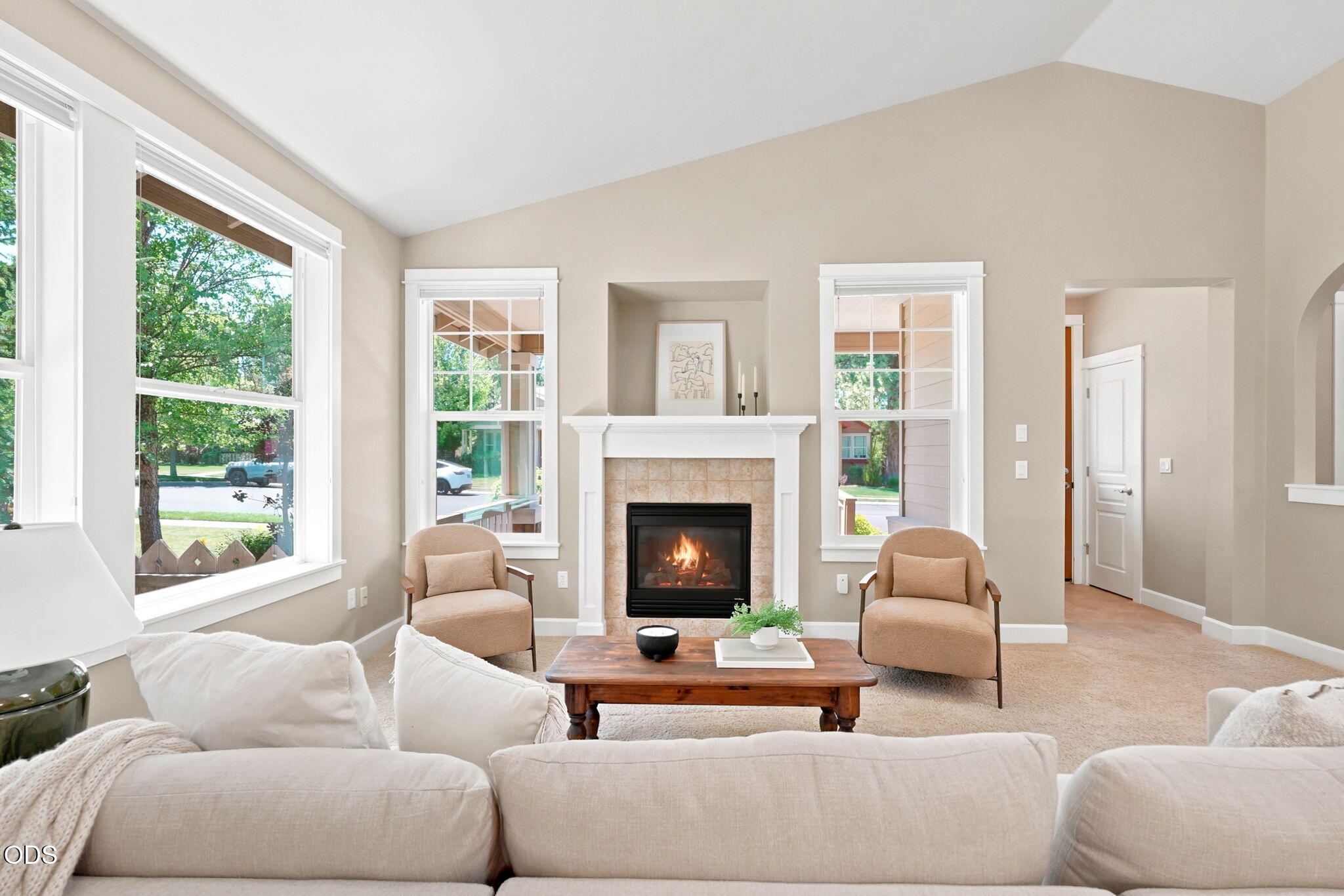 61421 Davis Lake Loop