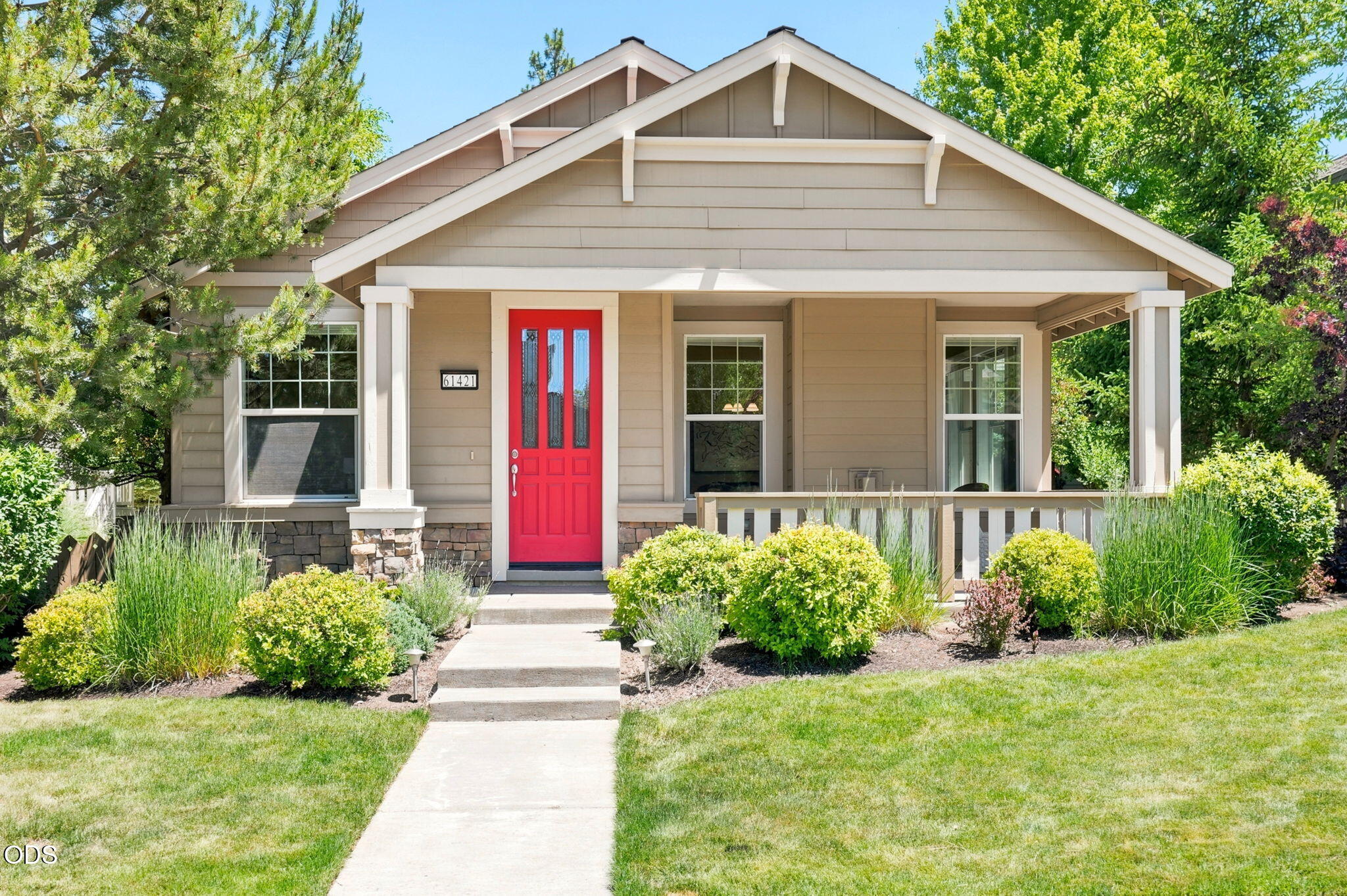 61421 Davis Lake Loop