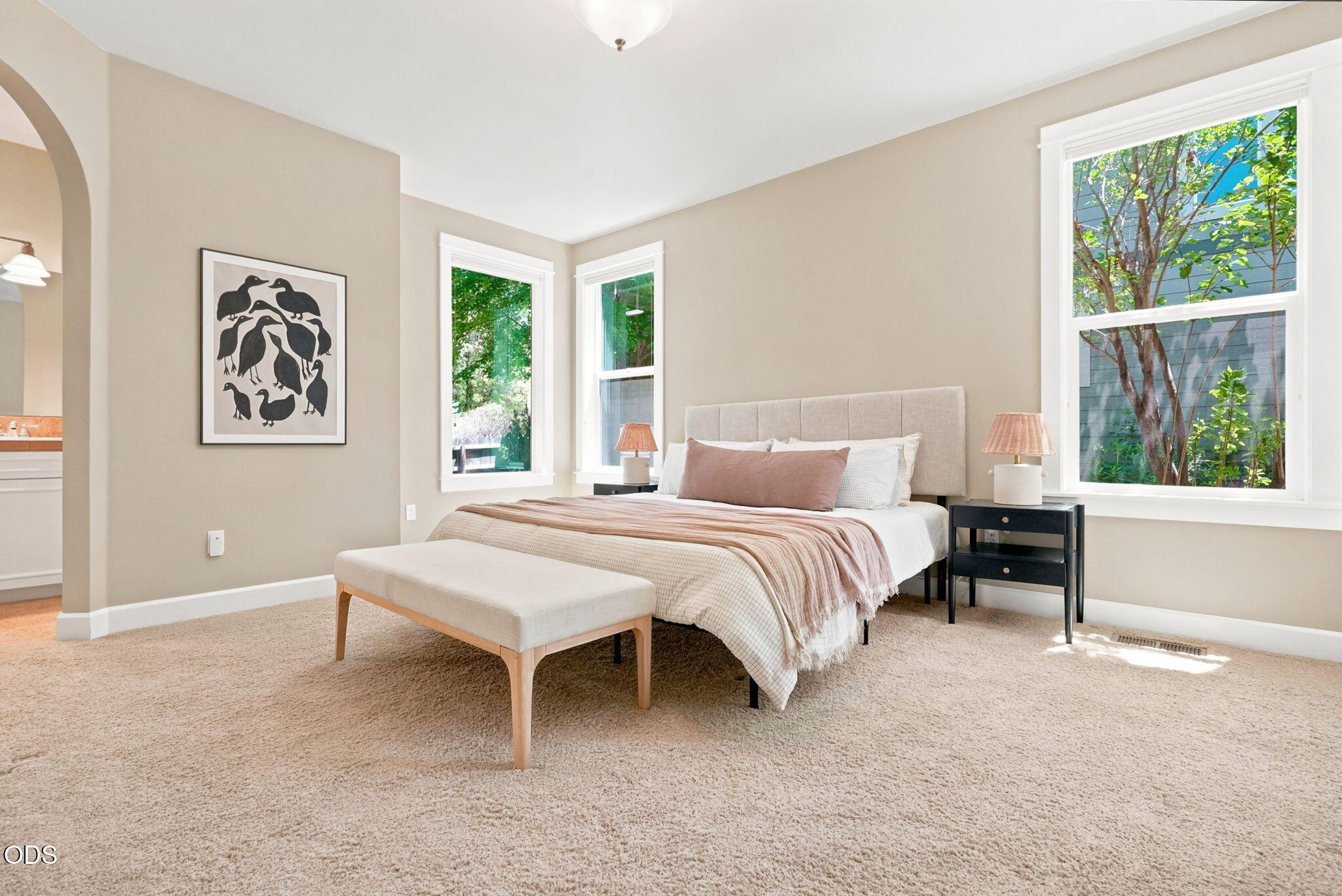 61421 Davis Lake Loop