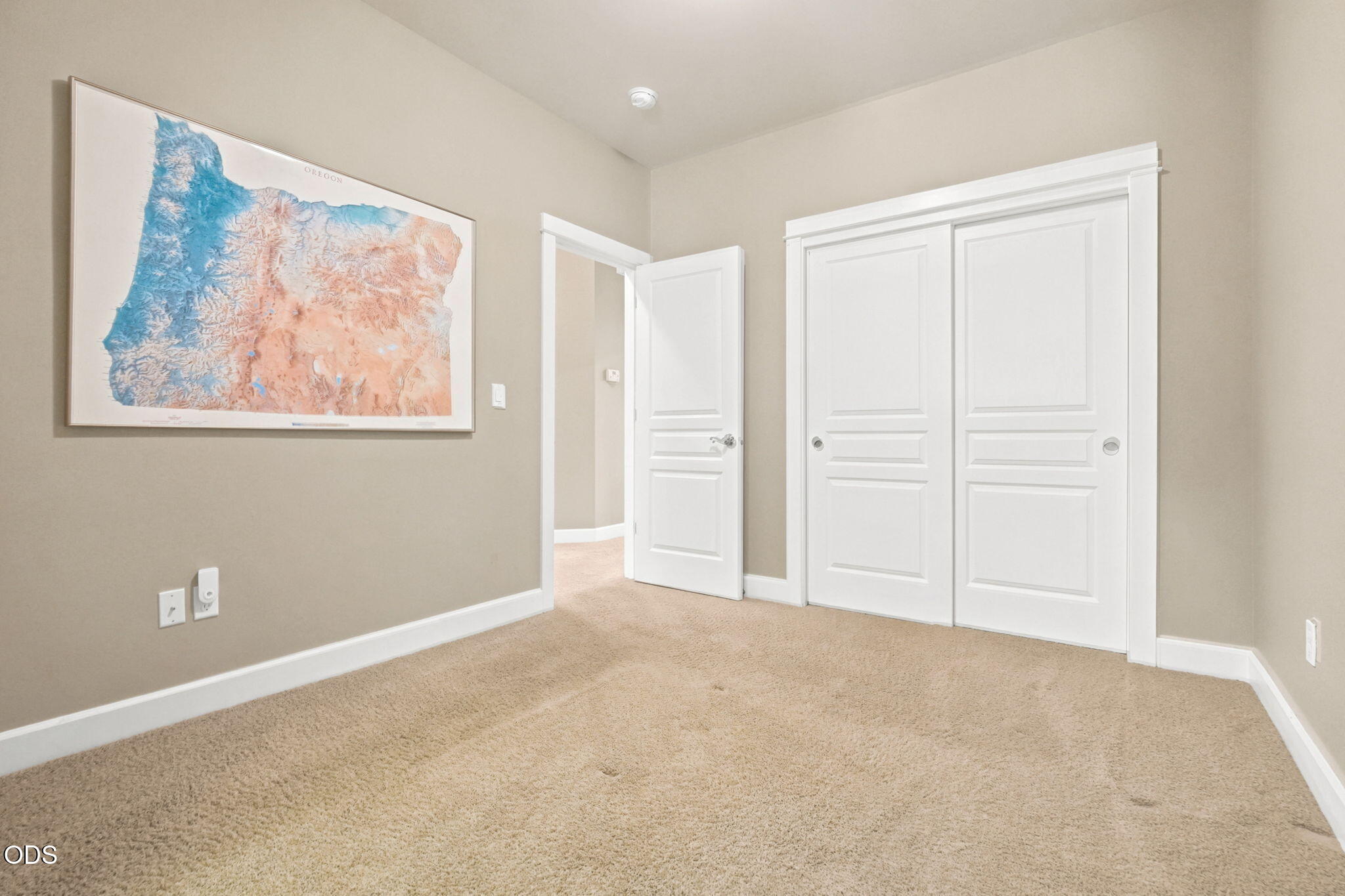61421 Davis Lake Loop