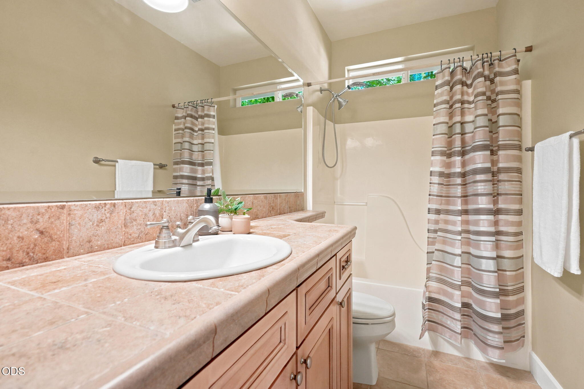 61421 Davis Lake Loop