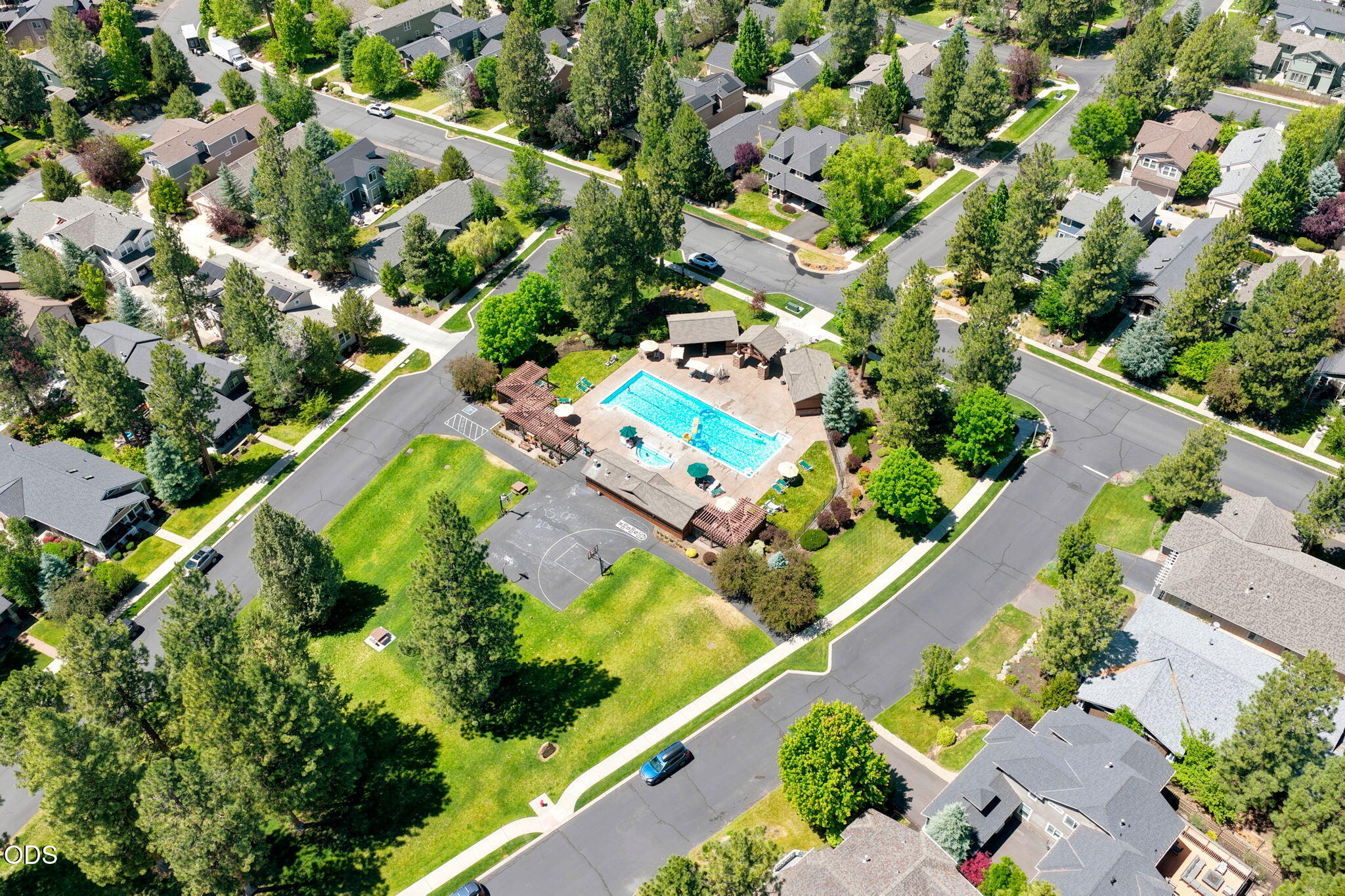 61421 Davis Lake Loop