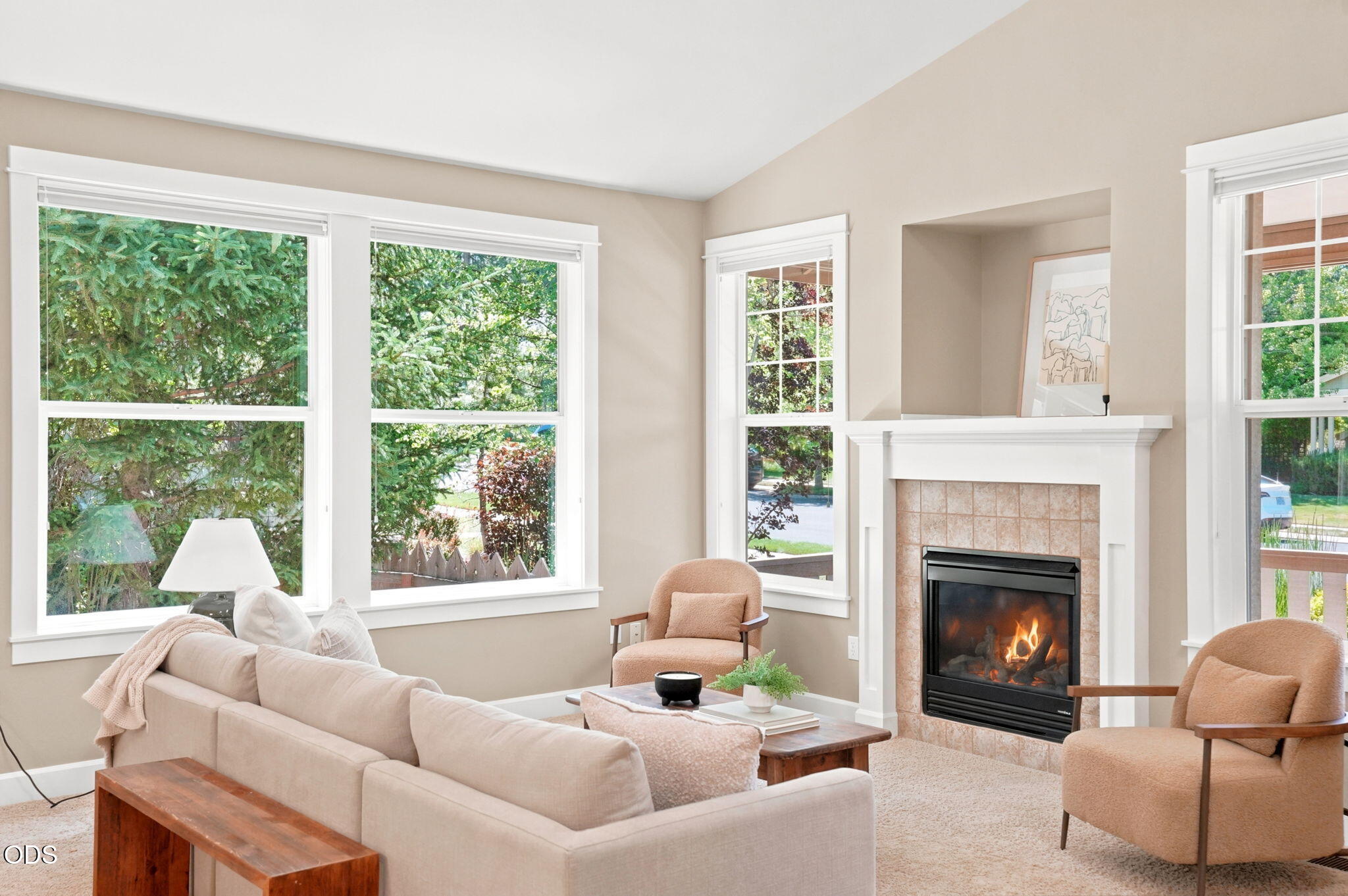 61421 Davis Lake Loop