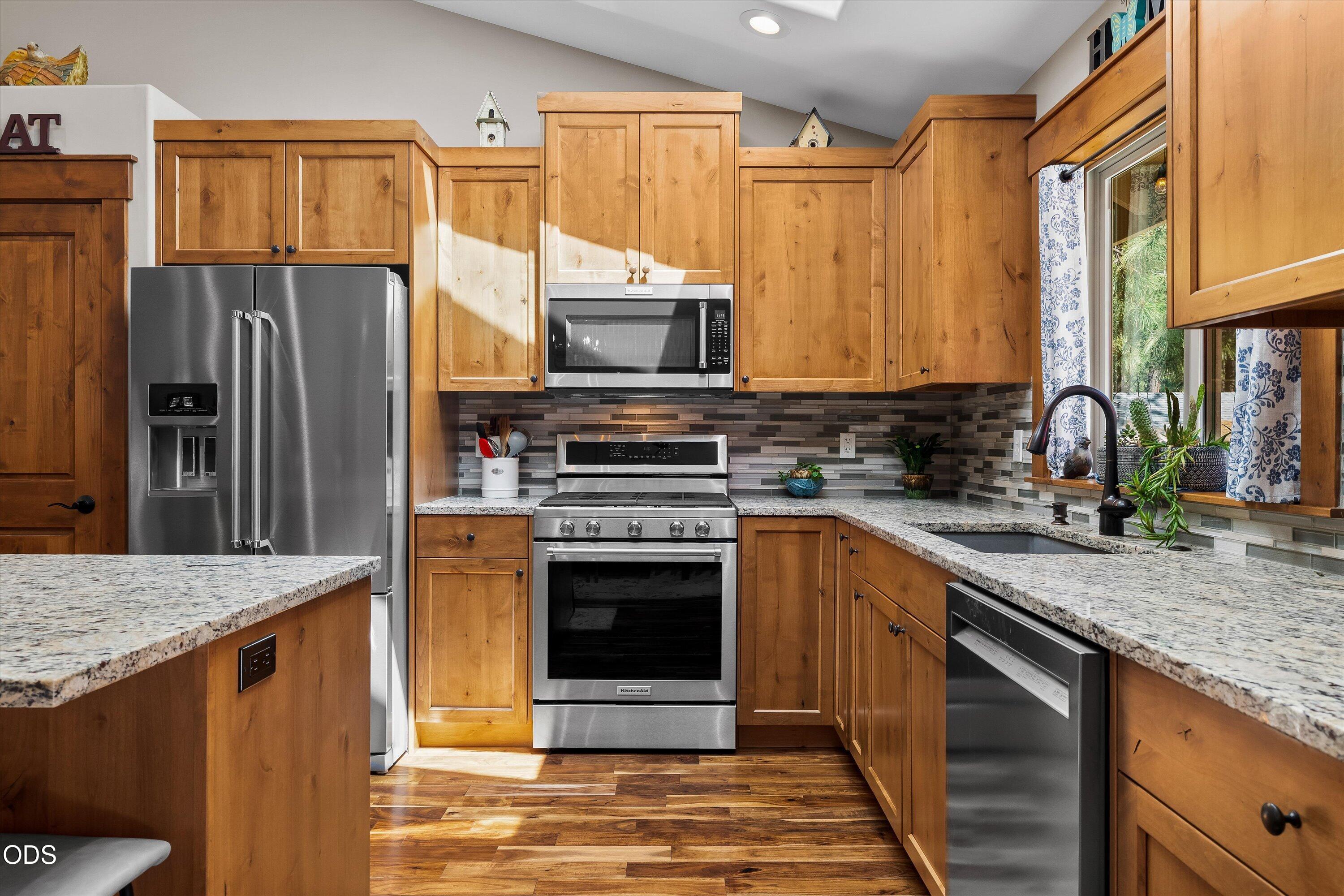 60134 Turquoise Road