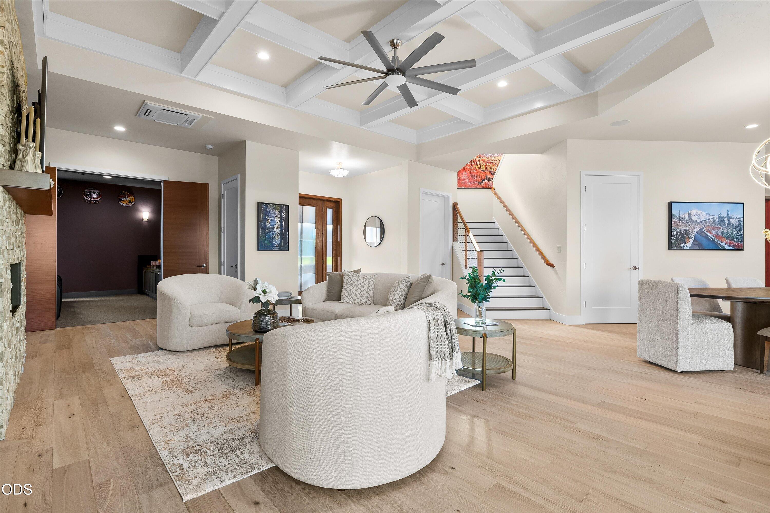 61649 Hosmer Lake Drive