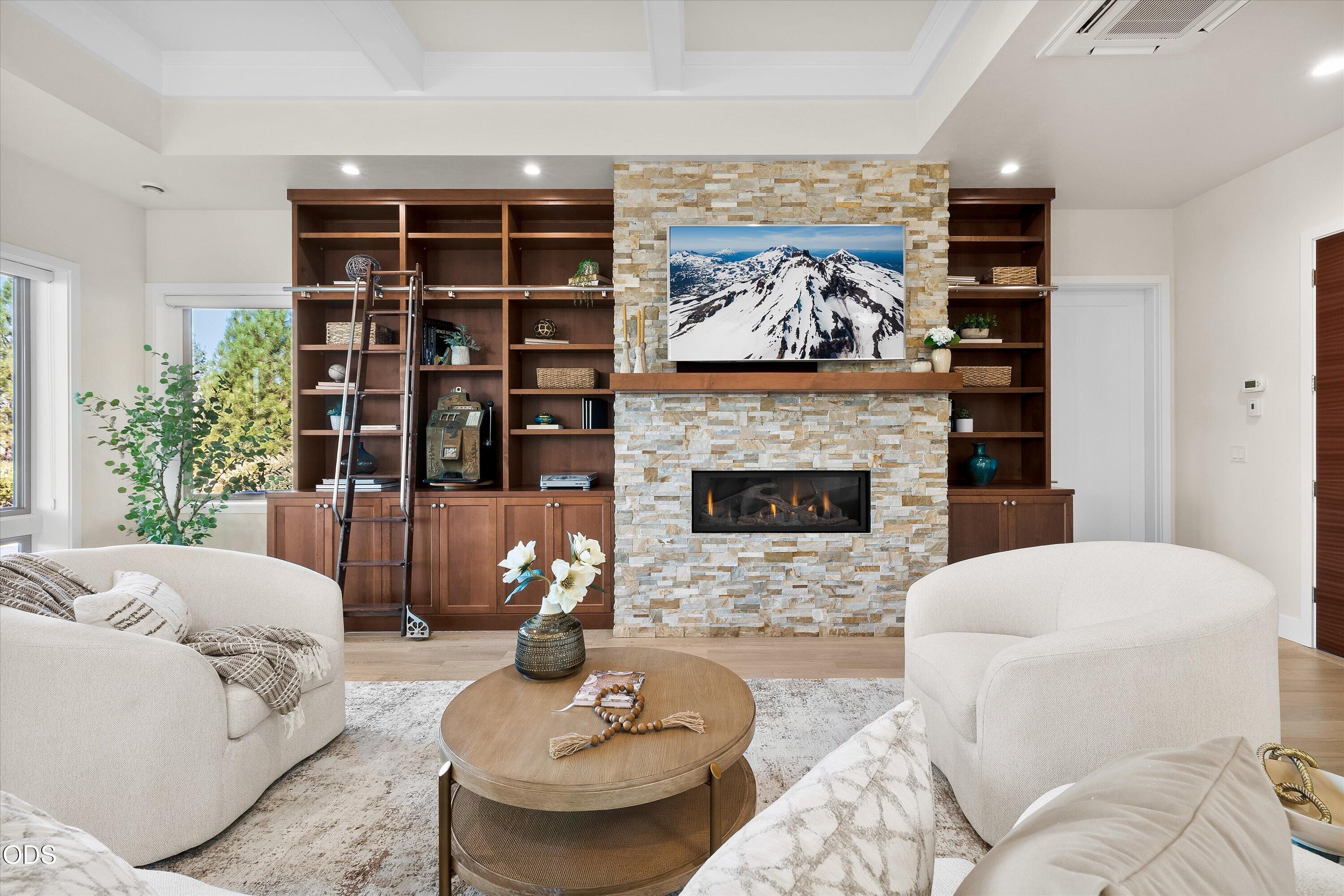61649 Hosmer Lake Drive