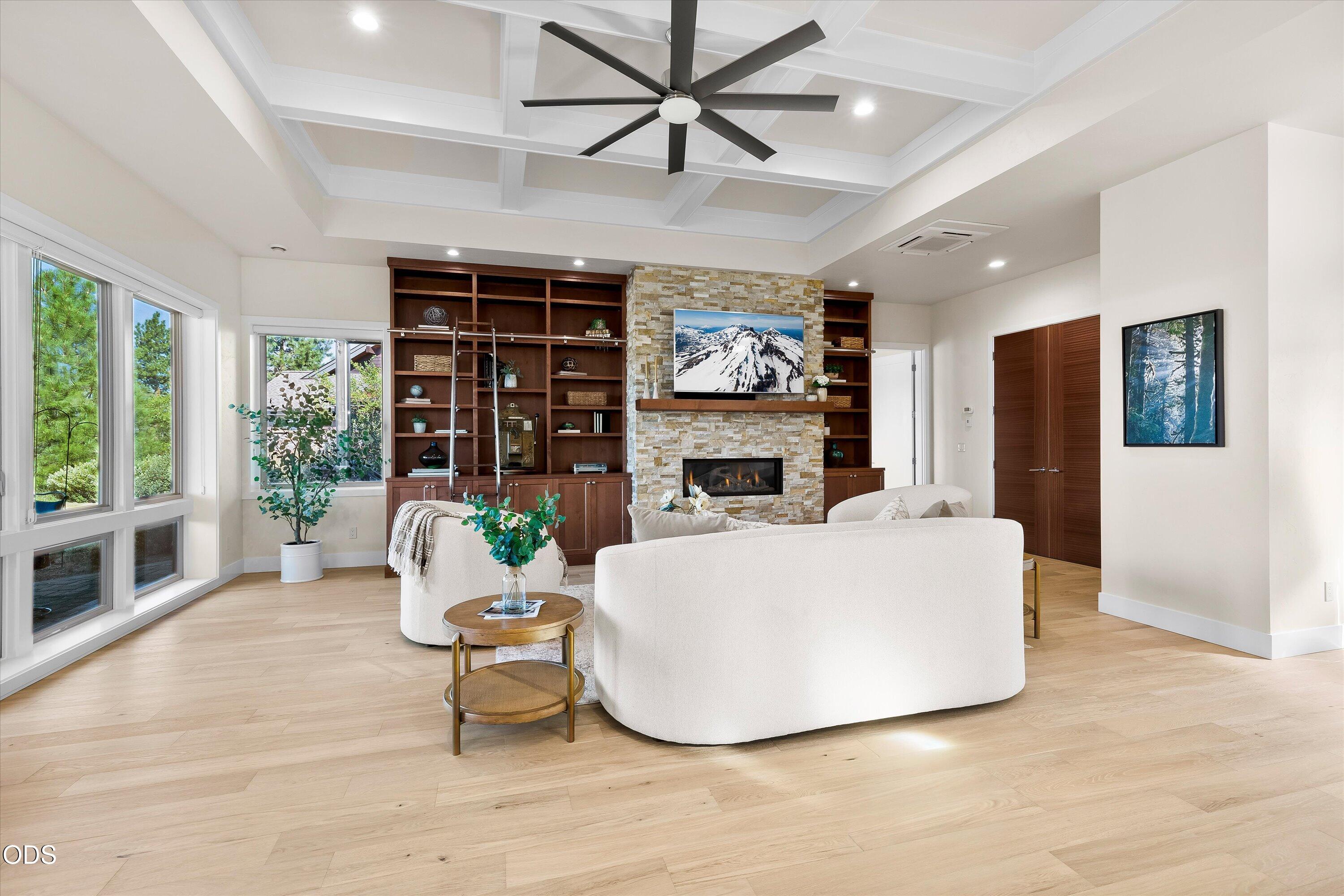 61649 Hosmer Lake Drive