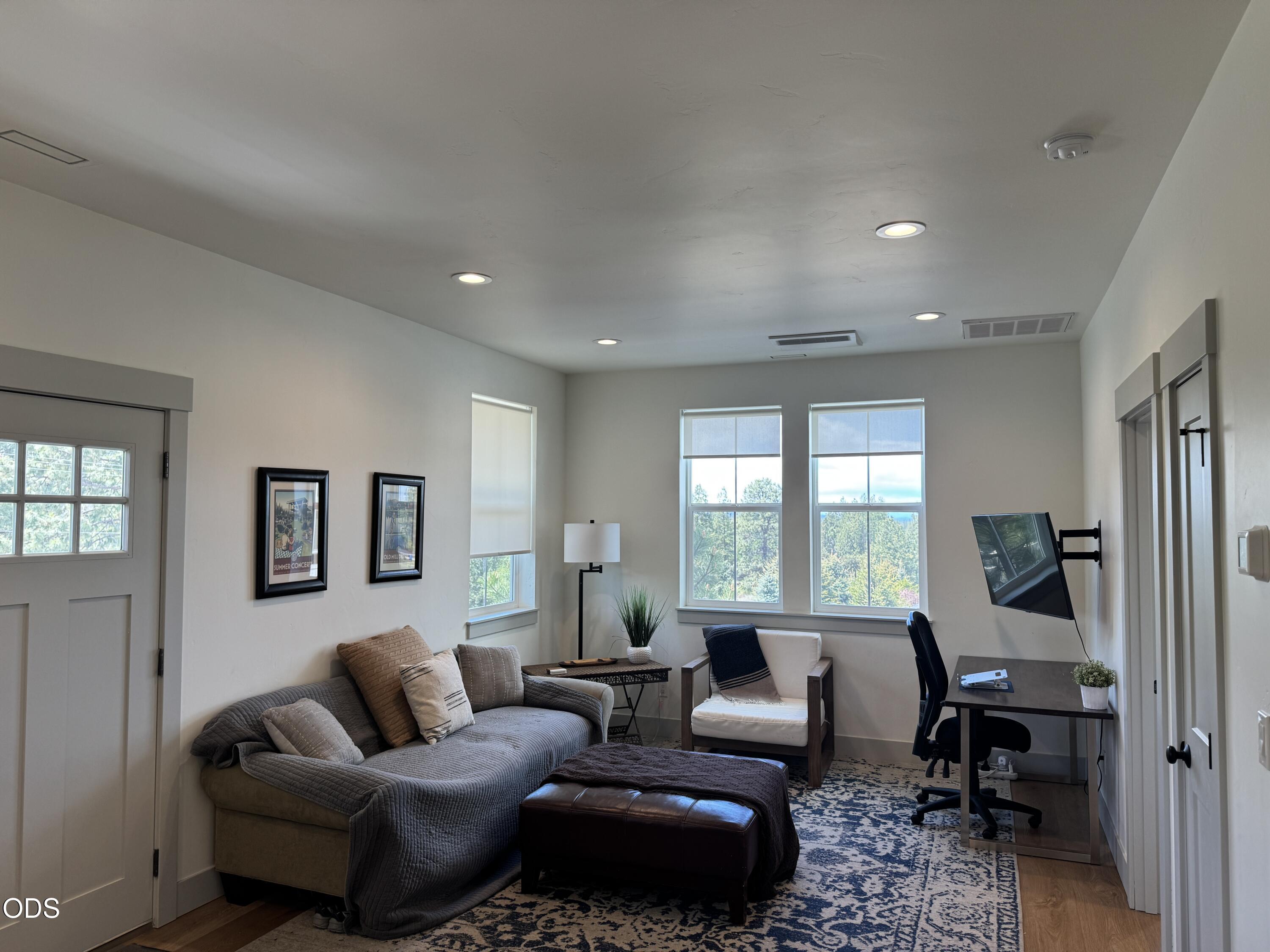 62677 NW Mehama Court
