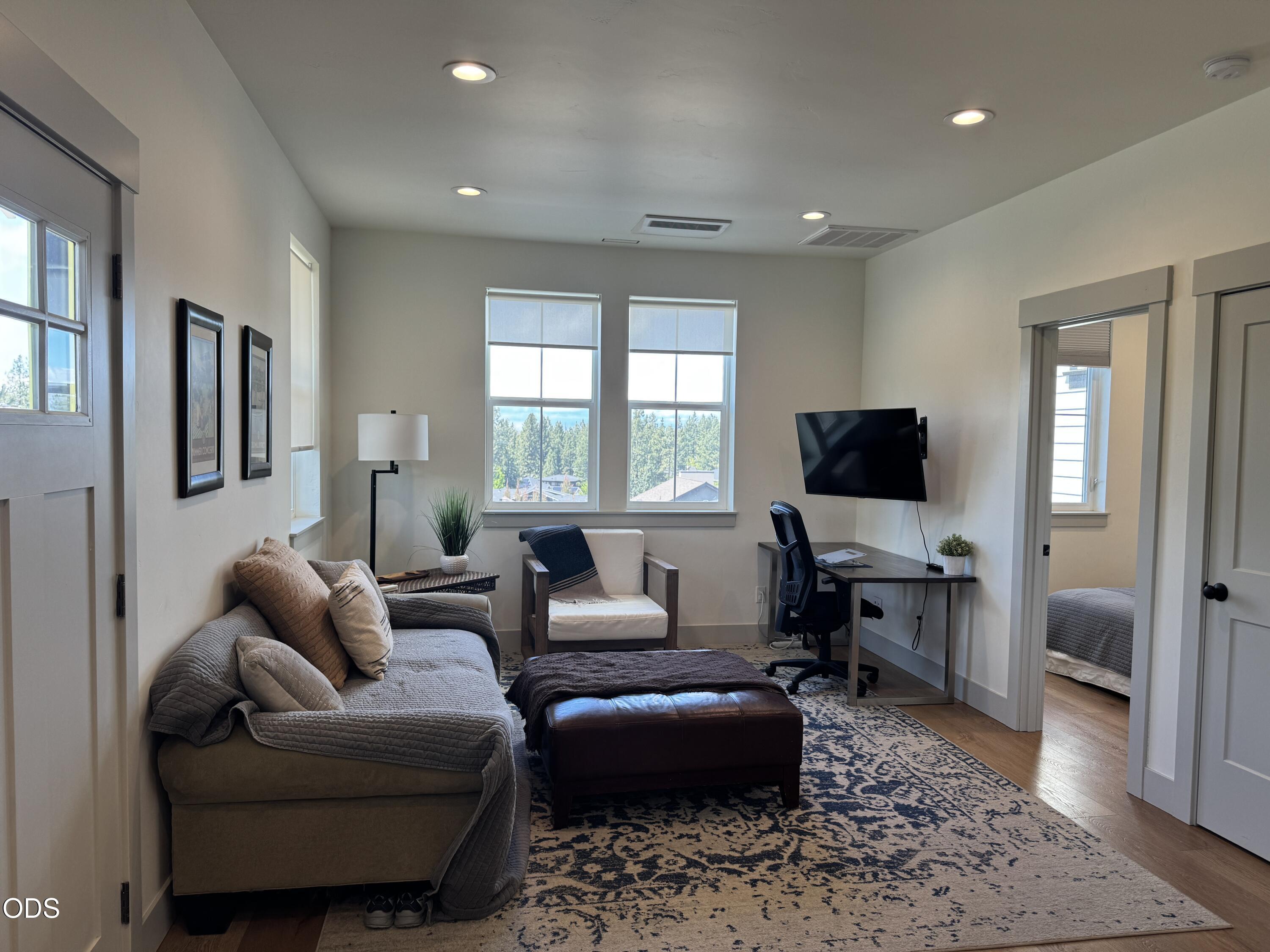 62677 NW Mehama Court