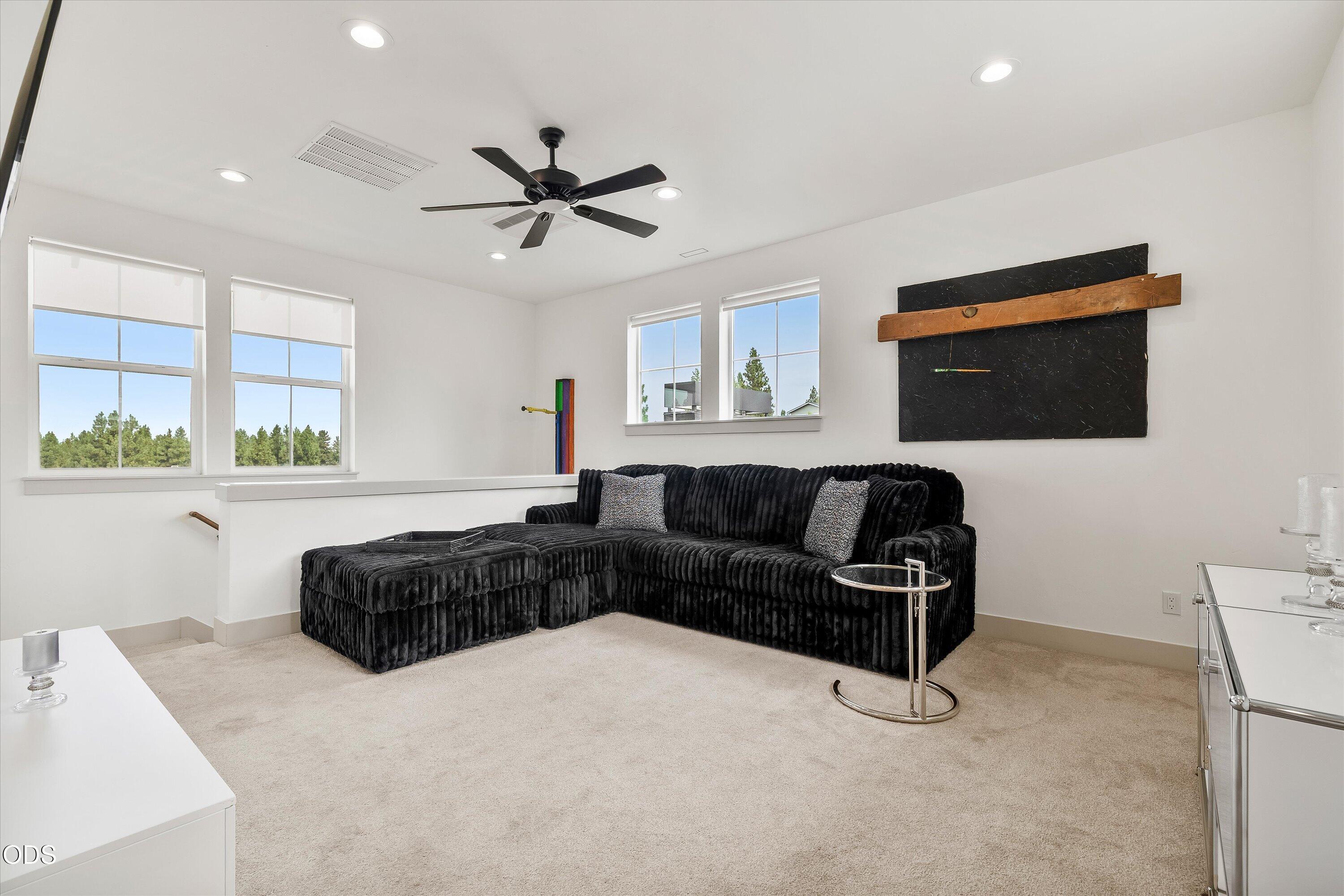 62677 NW Mehama Court
