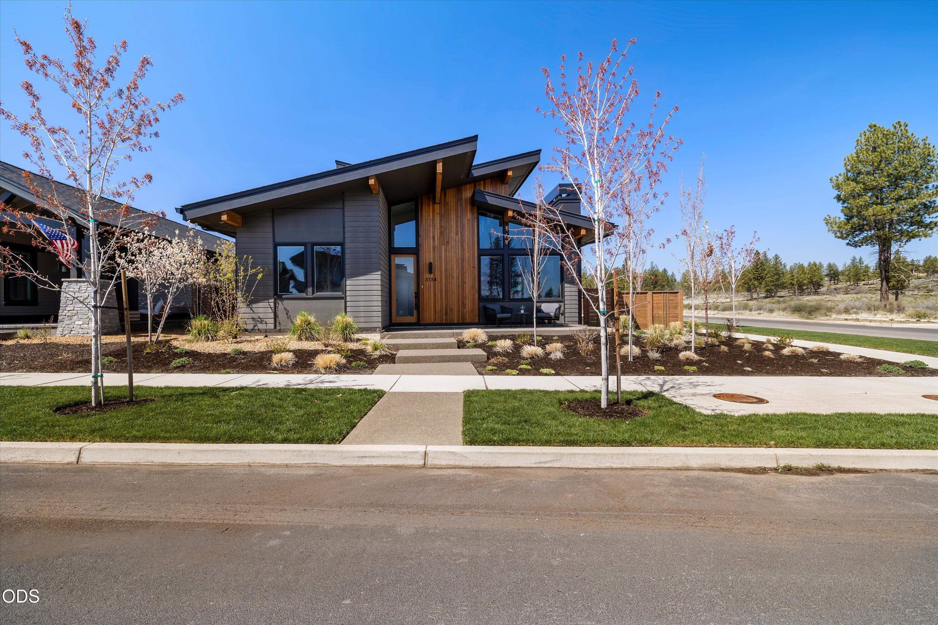 3154 NW Strickland Way