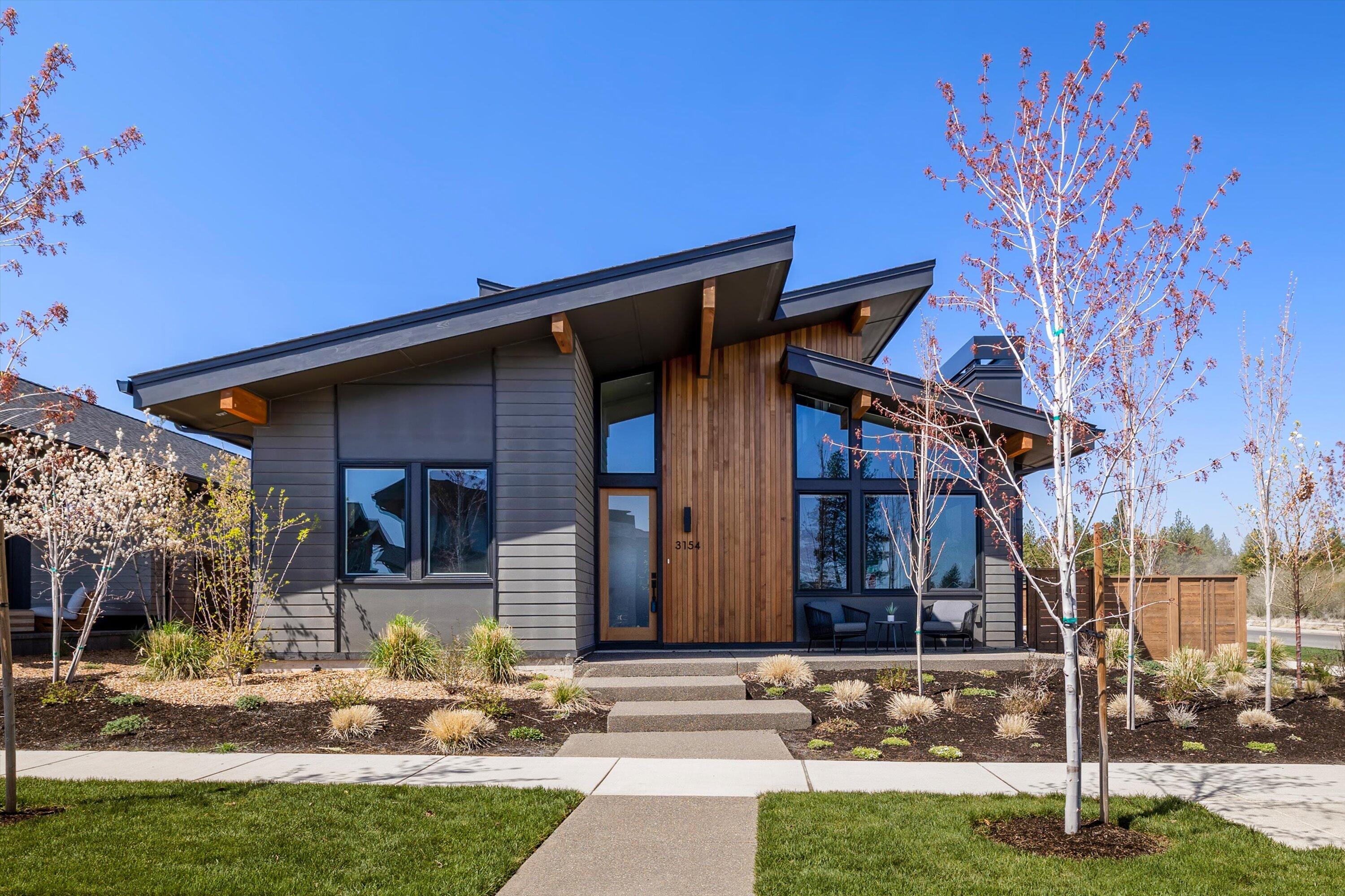 3154 NW Strickland Way