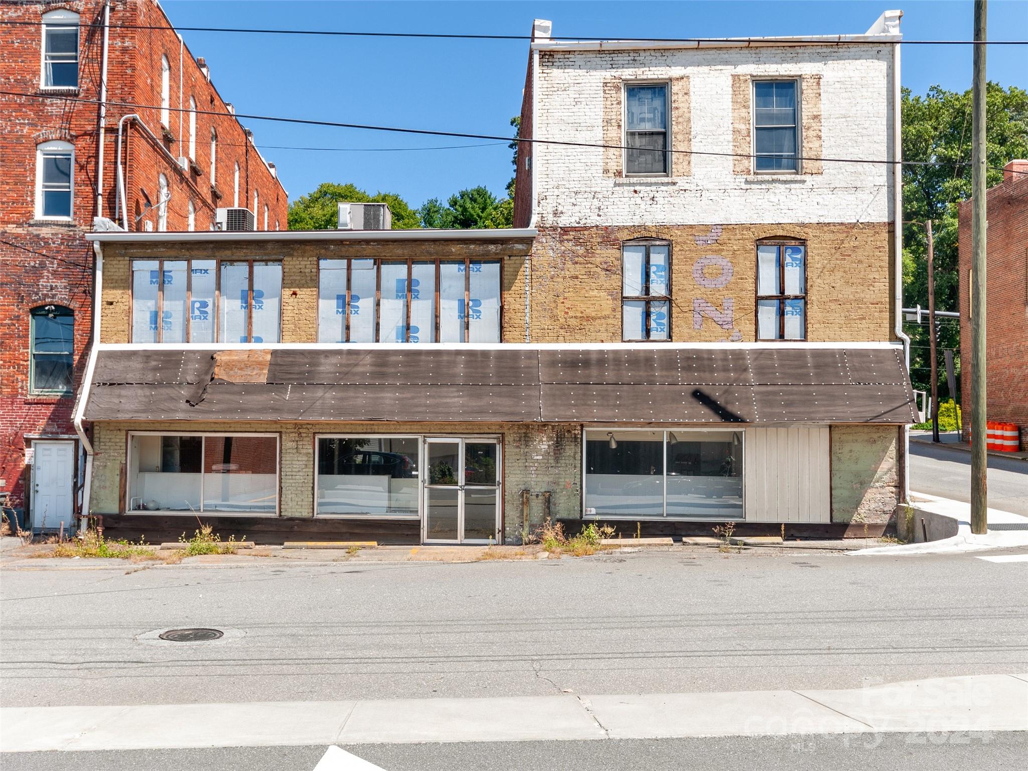 505 Main Street