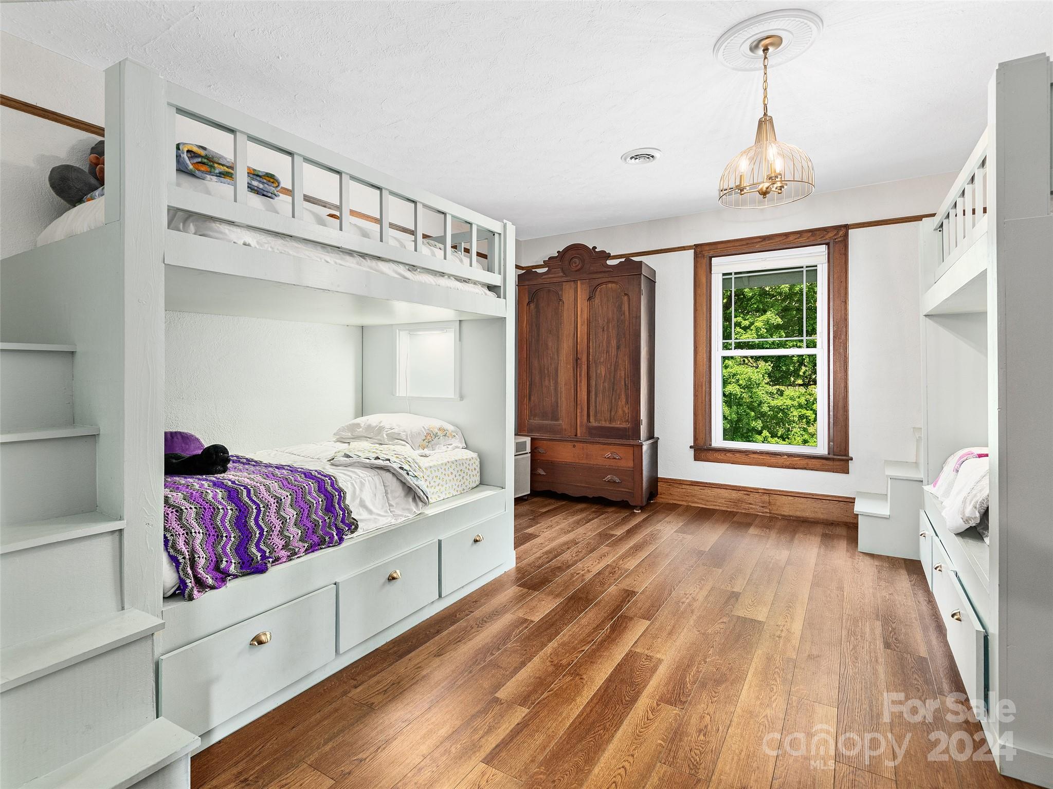 1366 S Main Street