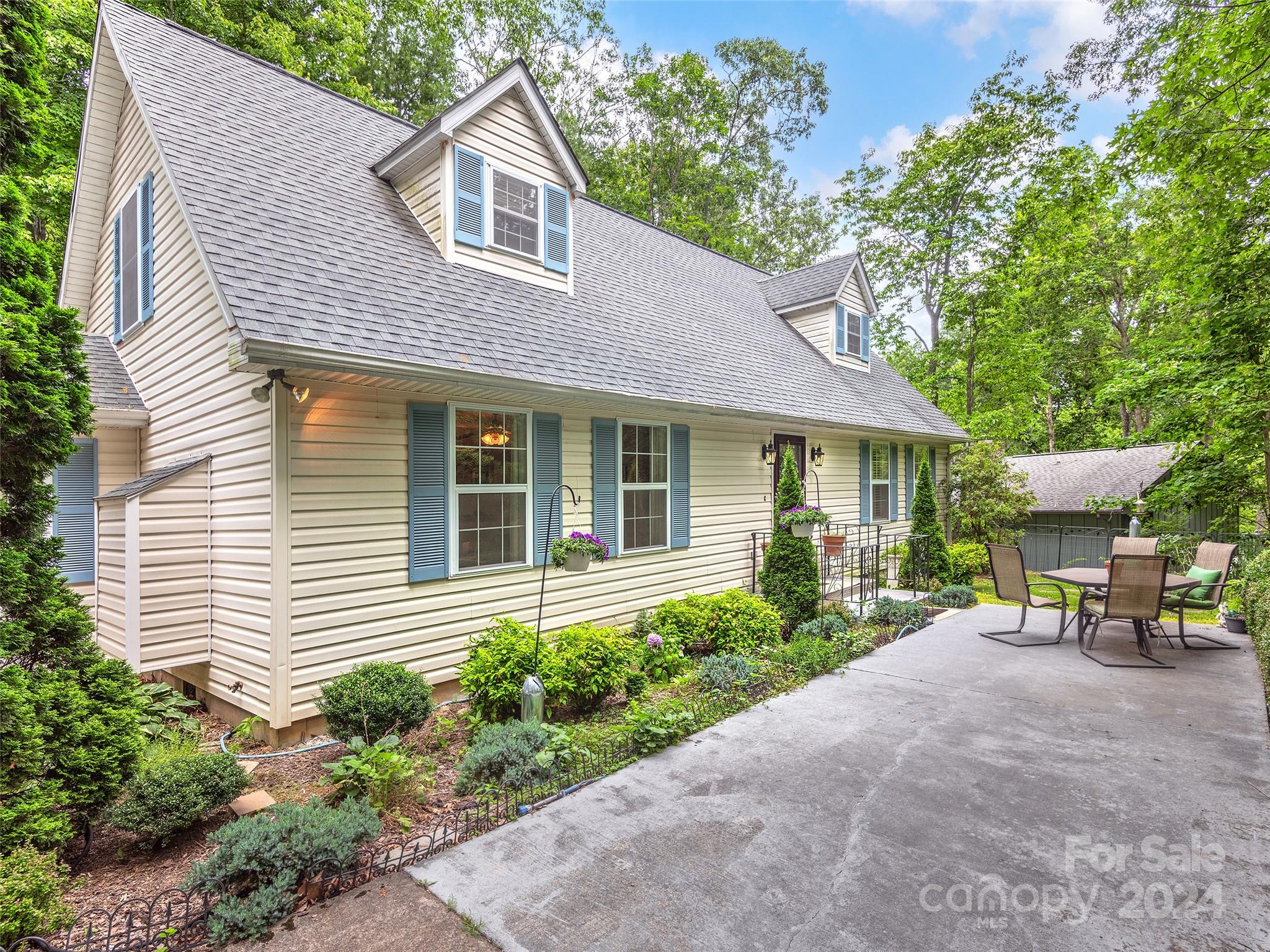 210 Sleepy Hollow