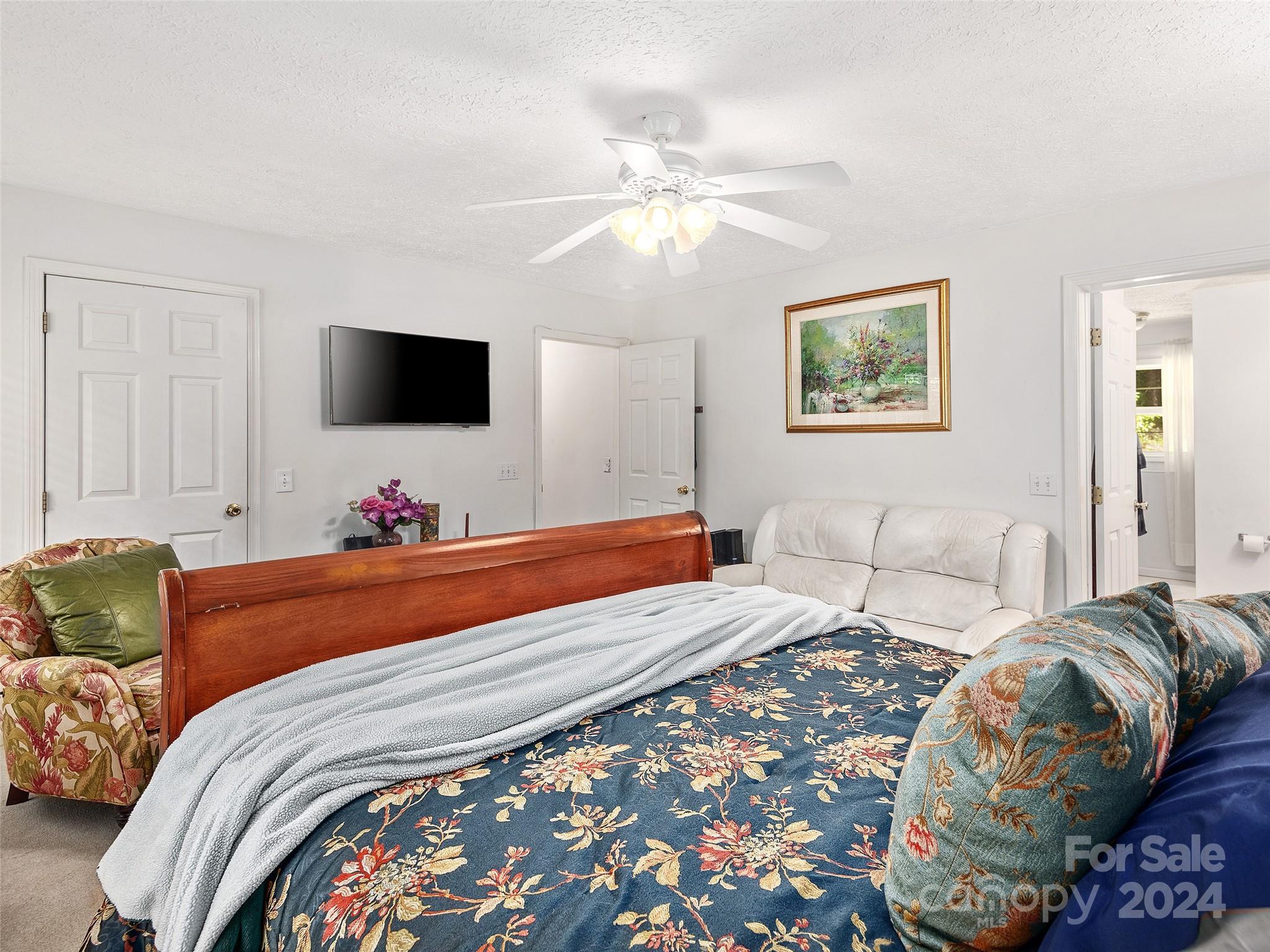 210 Sleepy Hollow
