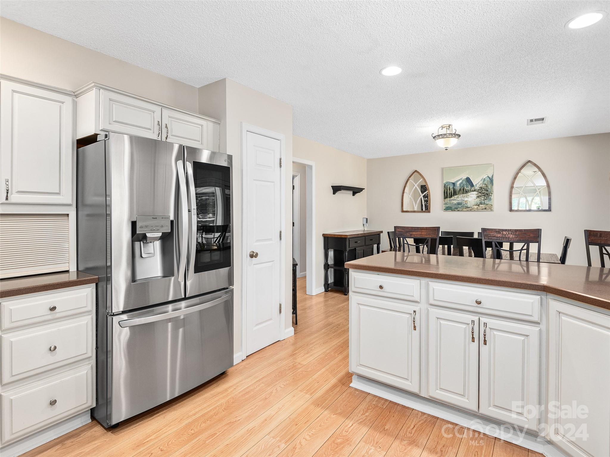 584 Oak Ridge Drive