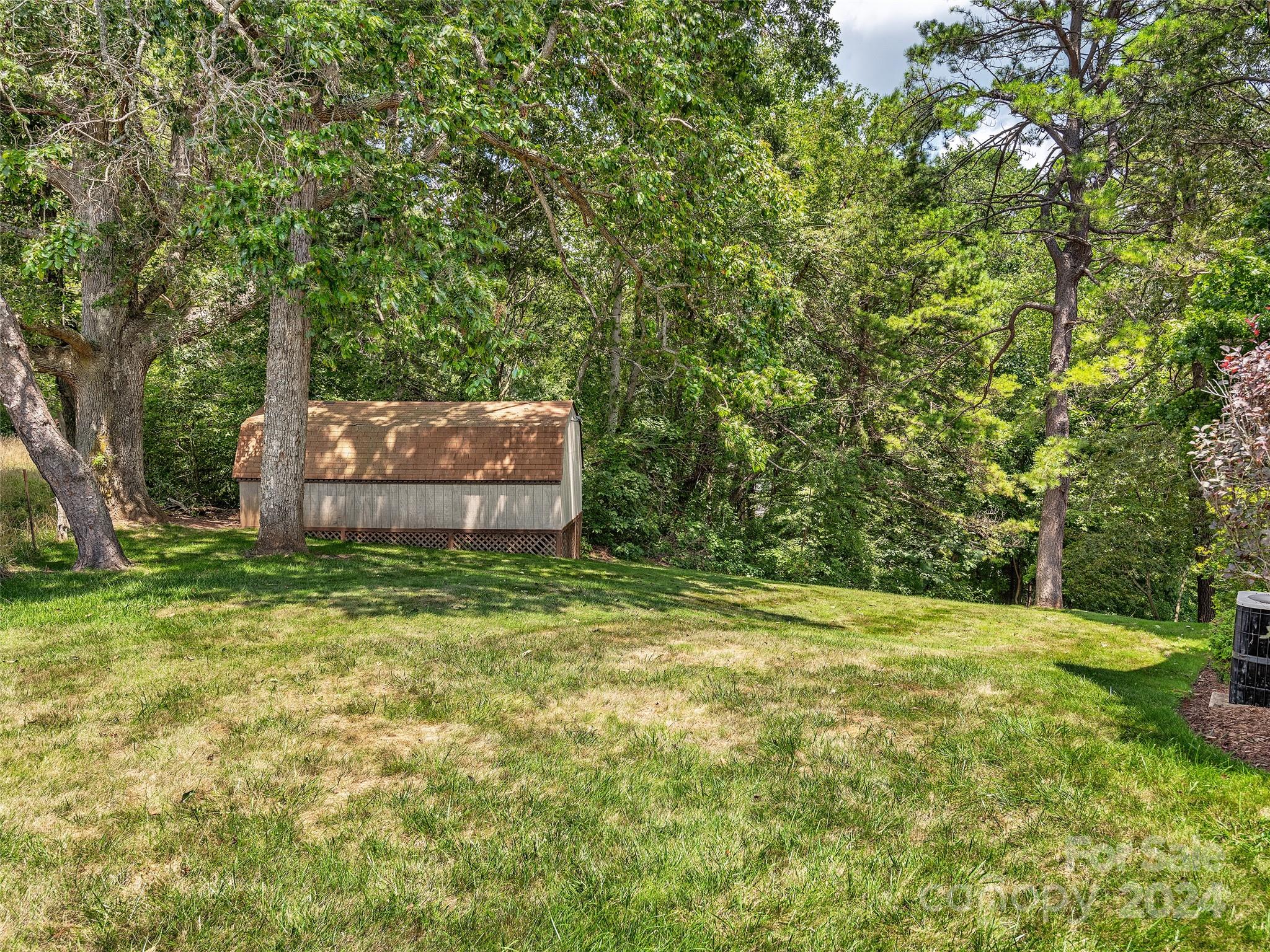 584 Oak Ridge Drive