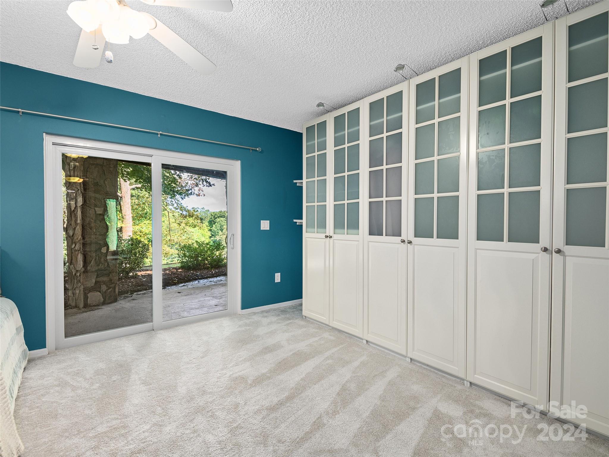 584 Oak Ridge Drive