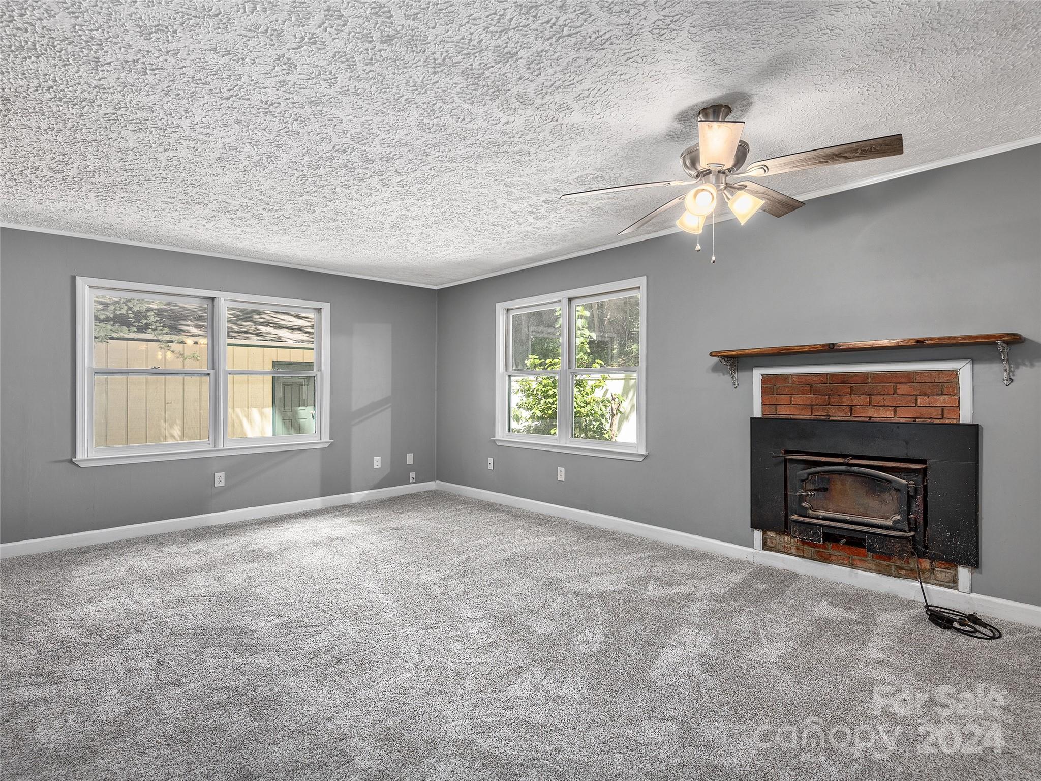 161 Ivy Lane