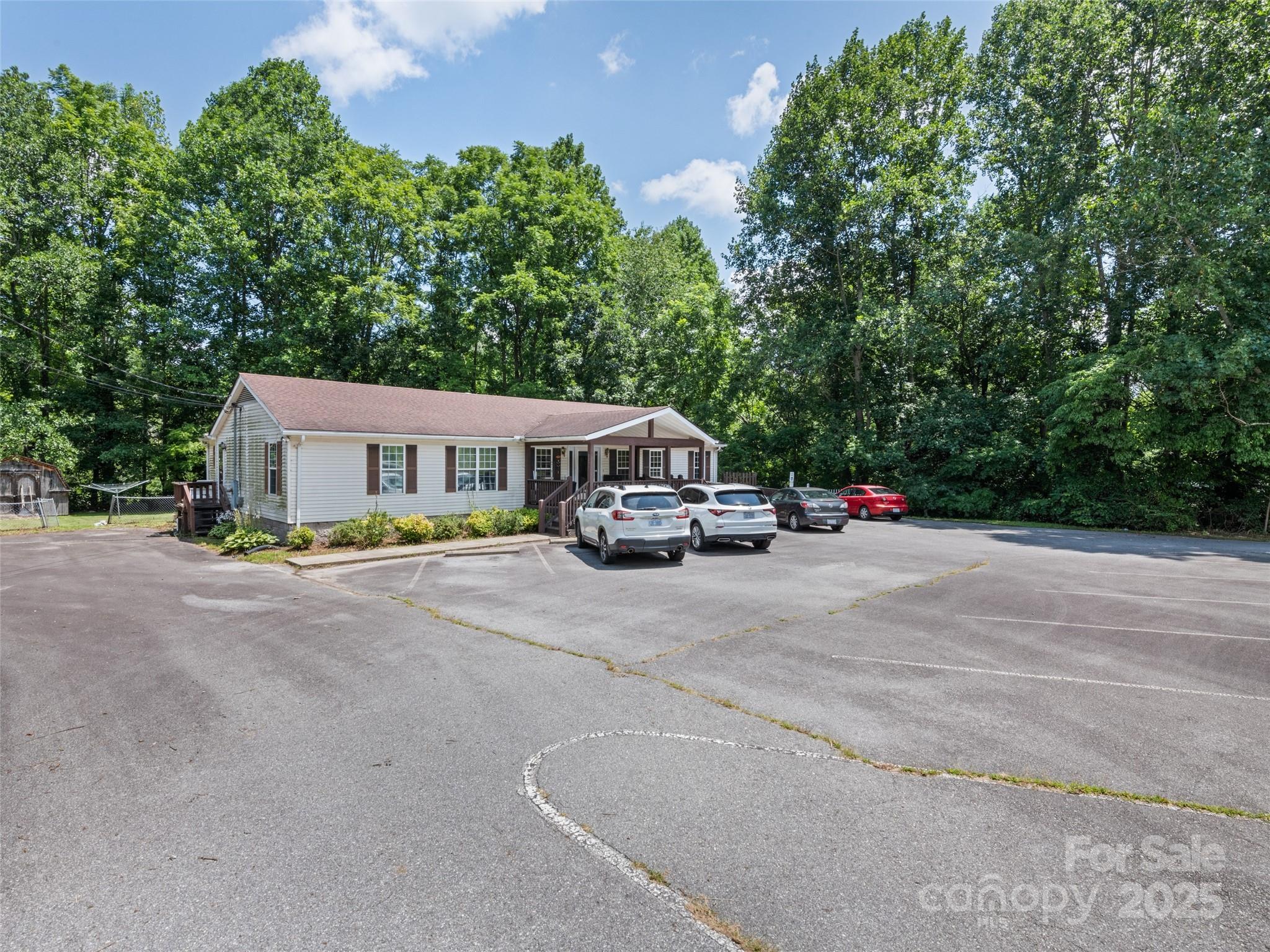 1170 Crabtree Road