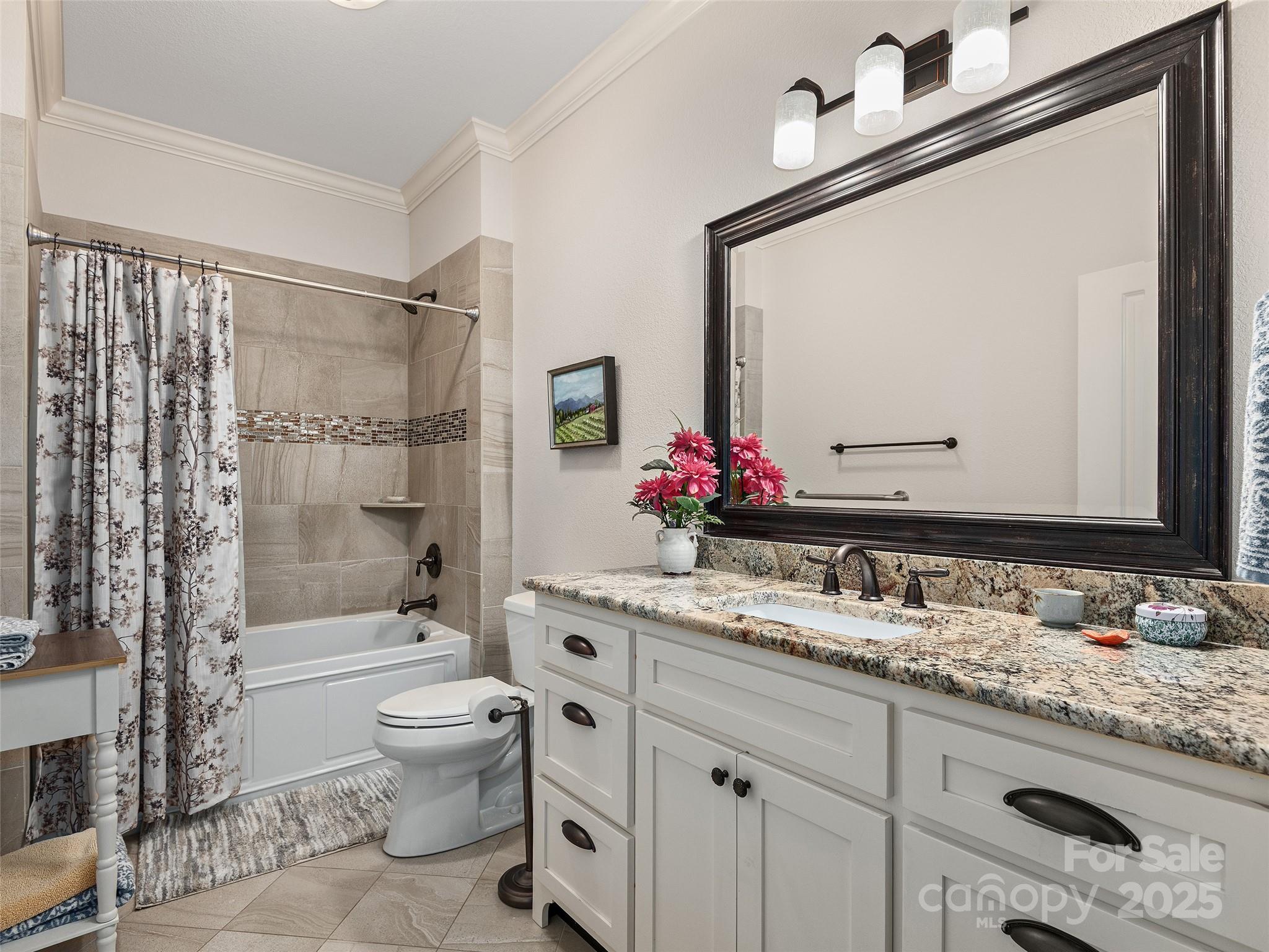 146 Sapphire Place