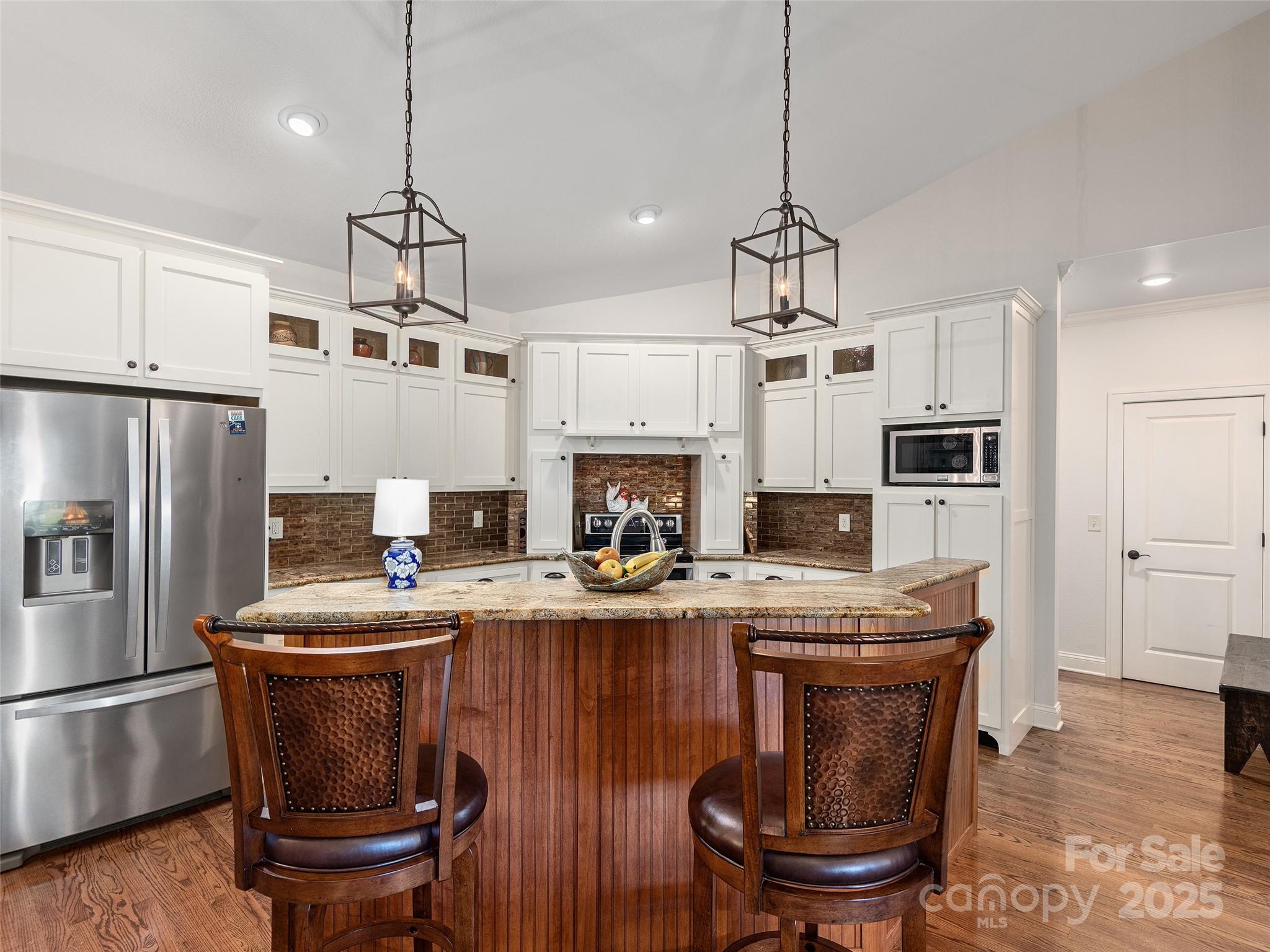 146 Sapphire Place