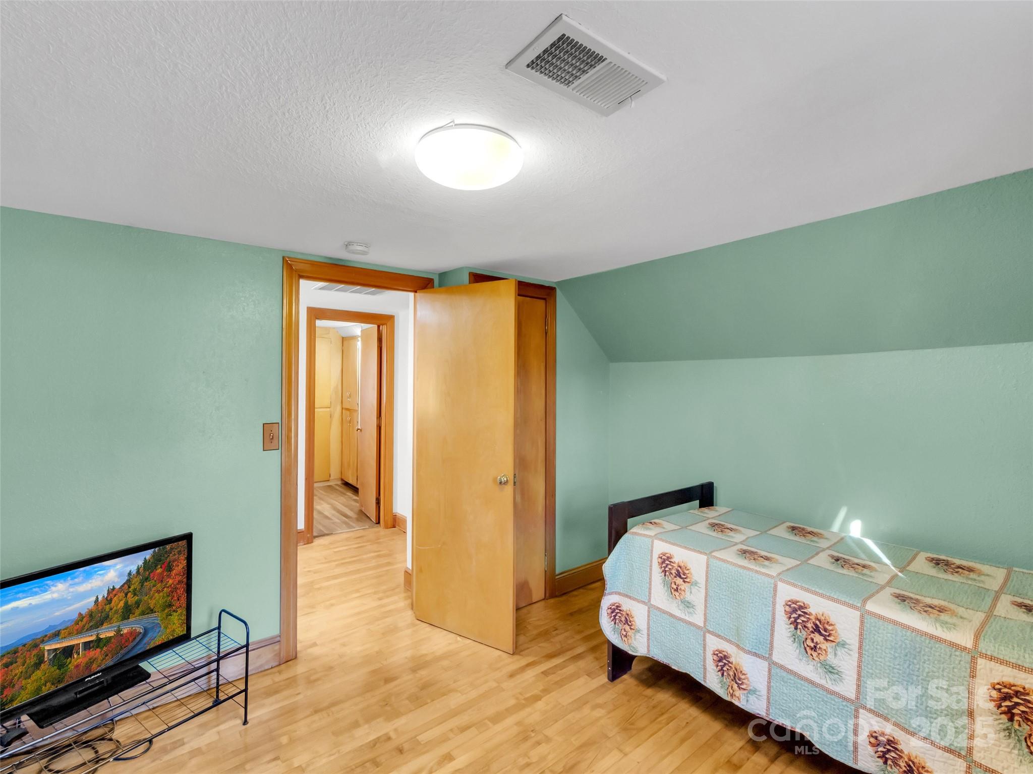 1254 Pisgah Drive