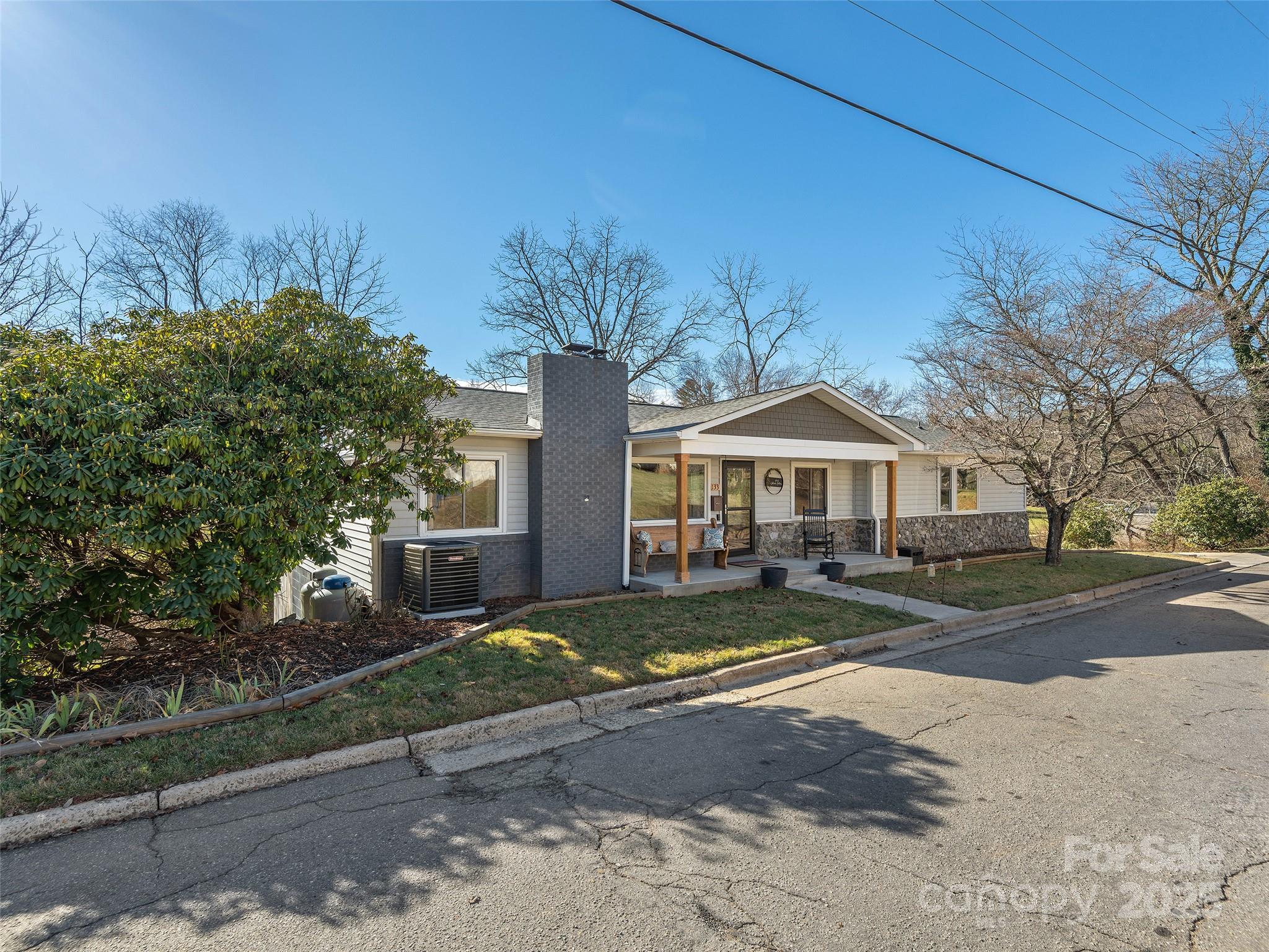 133 Axley Street